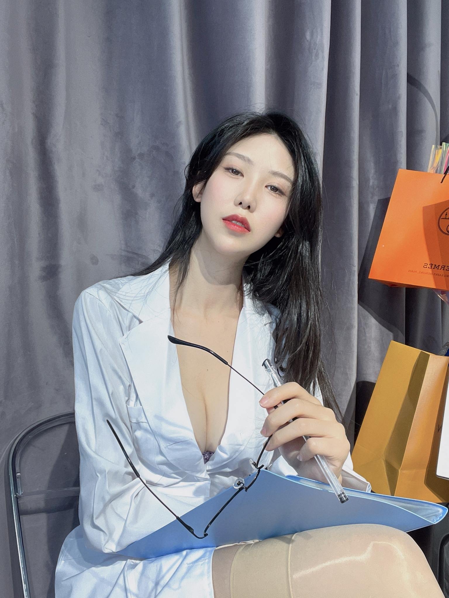 图片[15]-抖娘-利世 – 特殊治疗[14P] – 速更版-美库