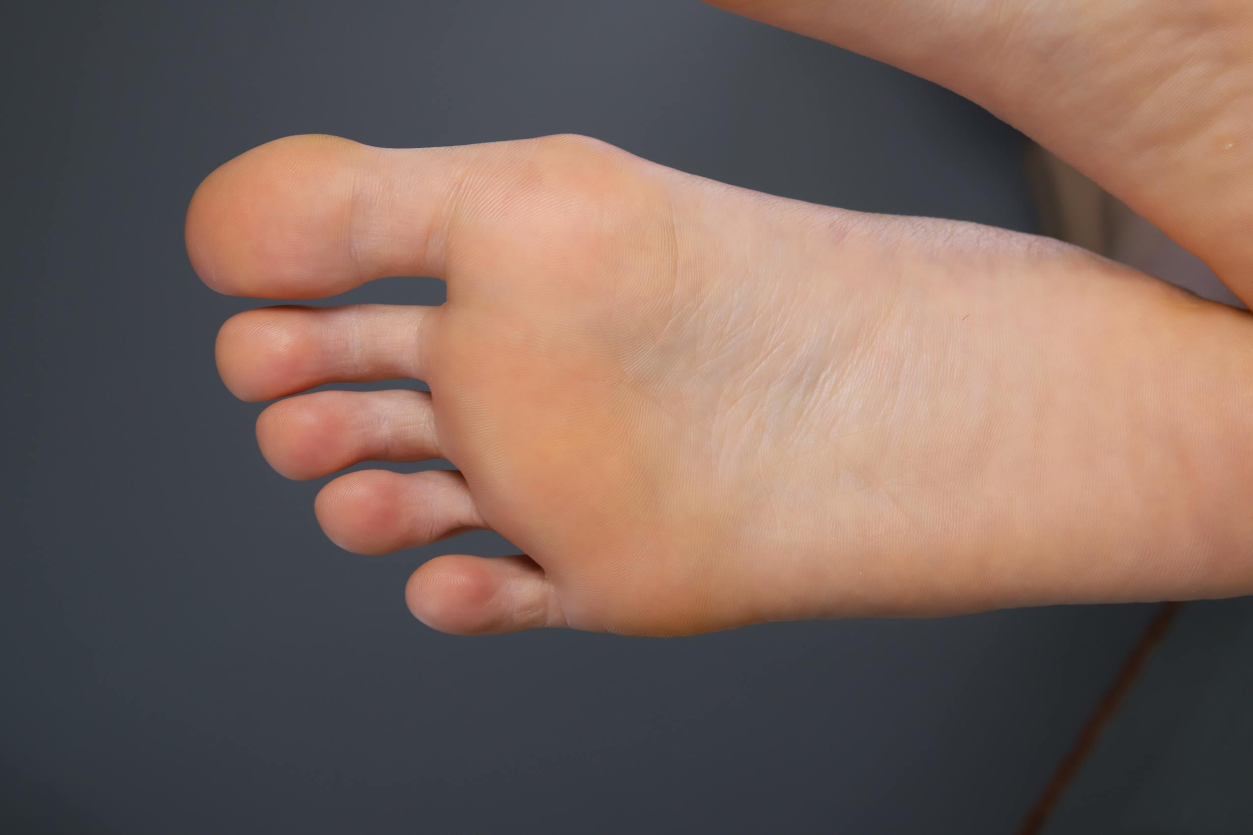 图片[38]-Pary摄影 NO.089 珊珊再次展示39码修长美脚[83P] – 速更版-美库