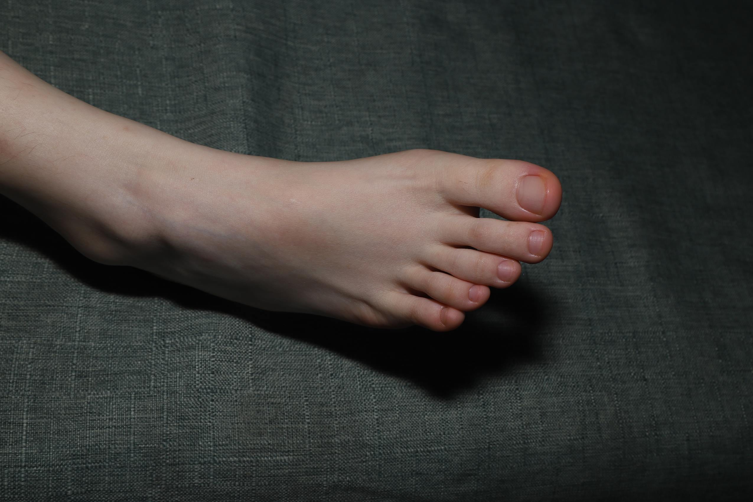 图片[29]-Pary摄影 NO.090 大美女琪琪继续展示38码大白脚[200P] – 速更版-美库