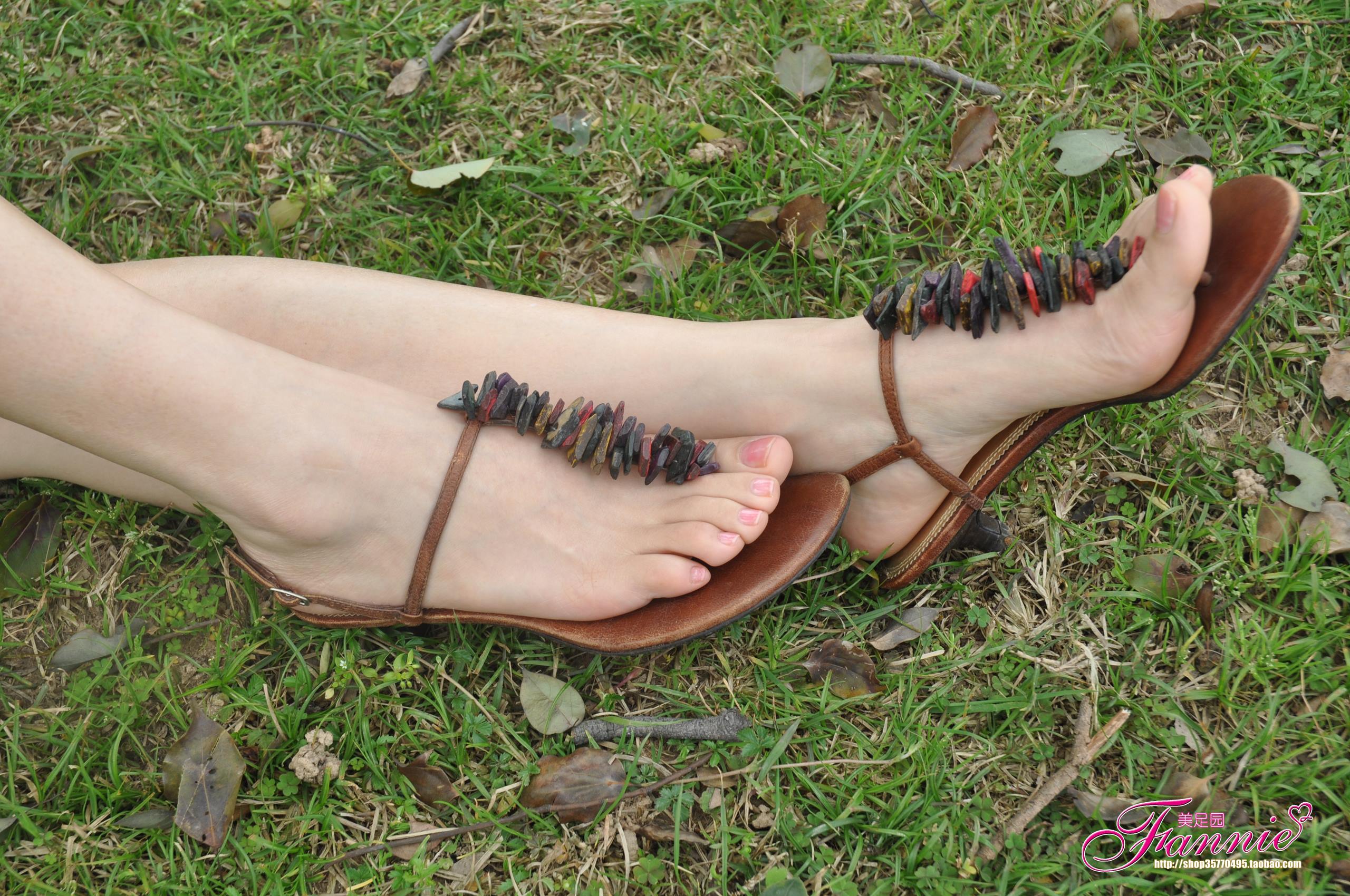 图片[19]-Fannie芬妮每足园 No.309 梦幻绿洲 [64P] – 速更版-美库