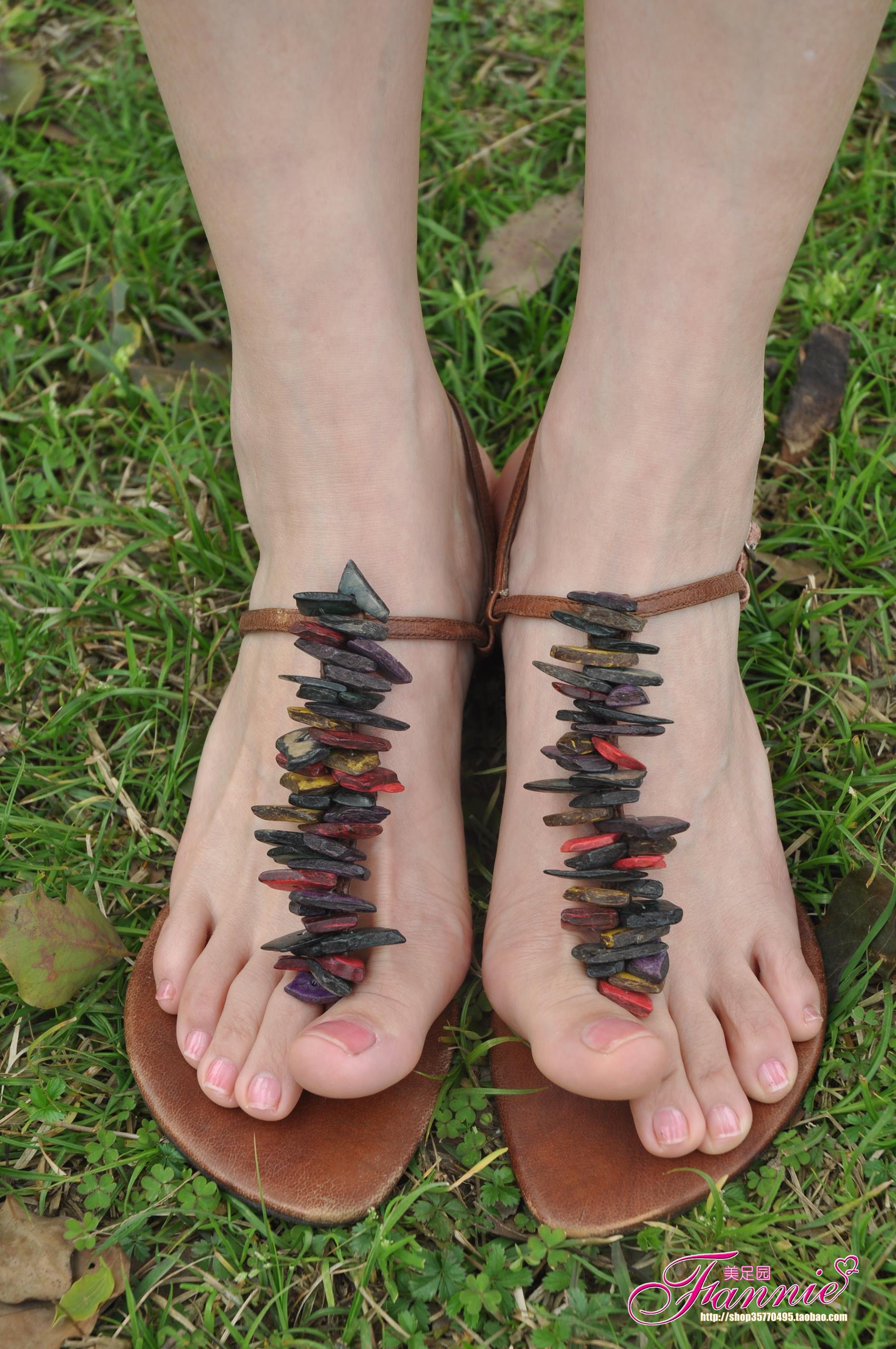 图片[24]-Fannie芬妮每足园 No.309 梦幻绿洲 [64P] – 速更版-美库