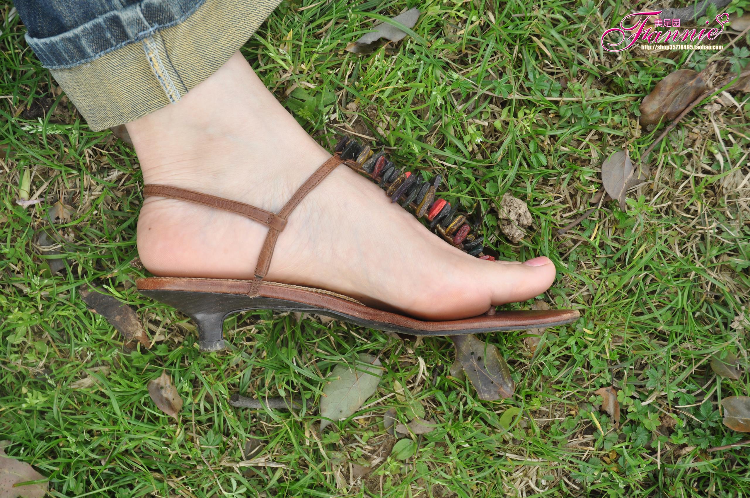 图片[48]-Fannie芬妮每足园 No.309 梦幻绿洲 [64P] – 速更版-美库