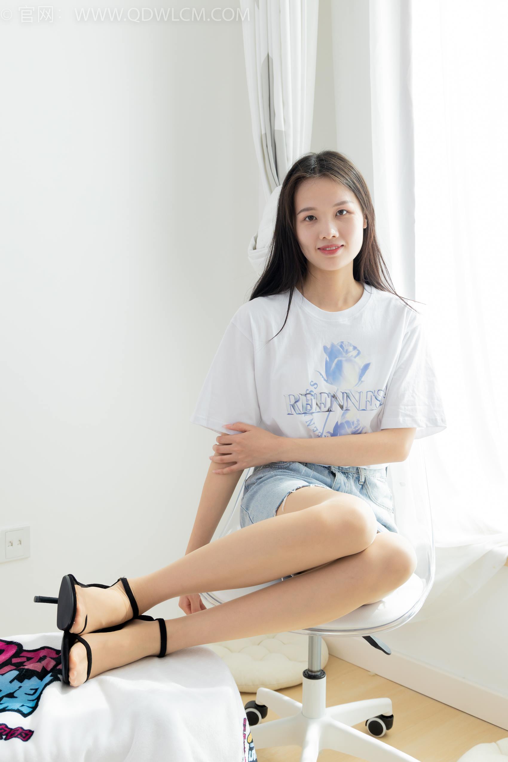 图片[36]-物恋传媒 NO.1756 颜颜-暖阳下[160P] – 速更版-美库