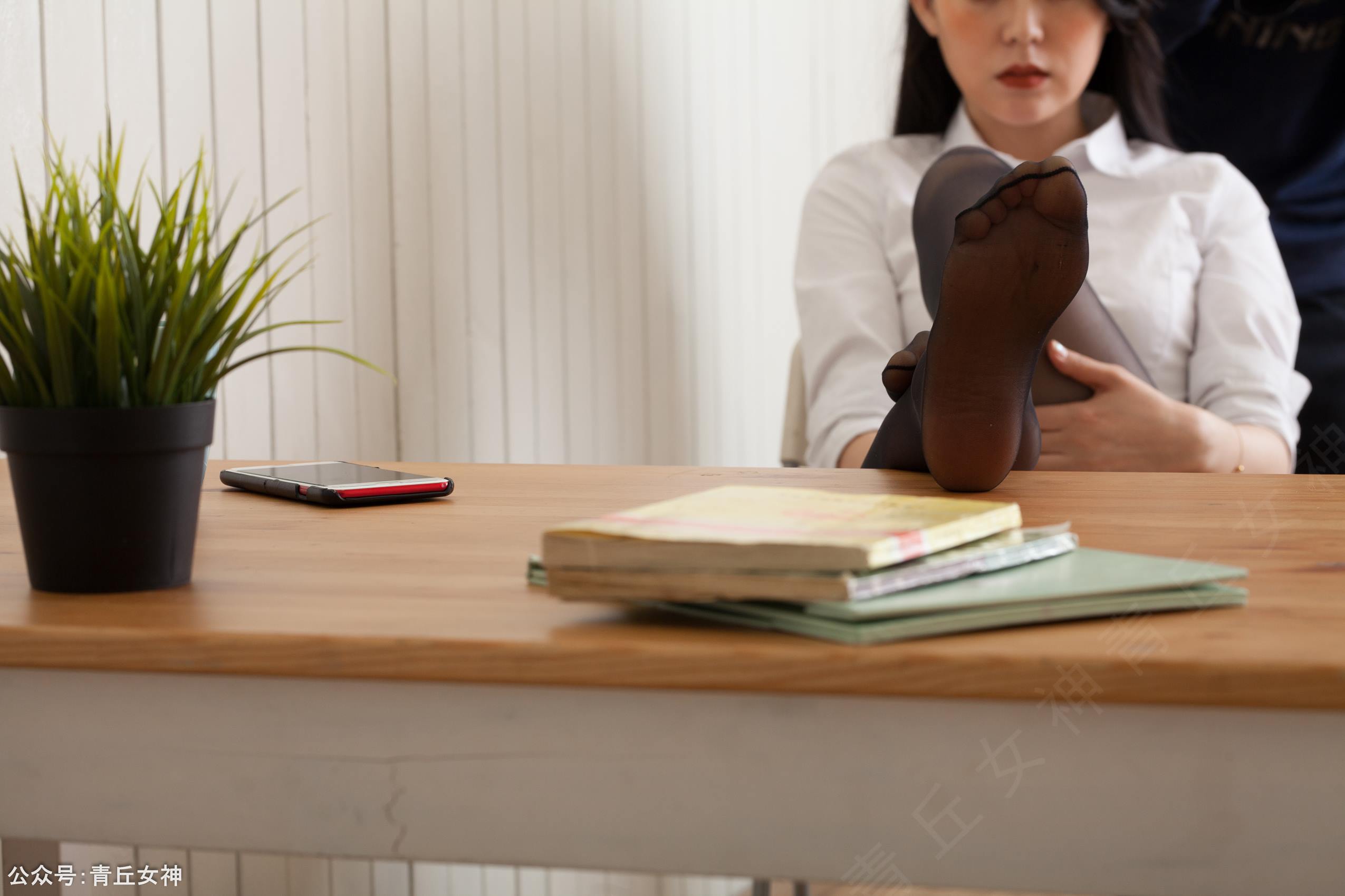 图片[40]-[青丘女神] 2019.01.25 NO.137 妮妮 不一样的拍摄经历 [140P] – 速更版-美库