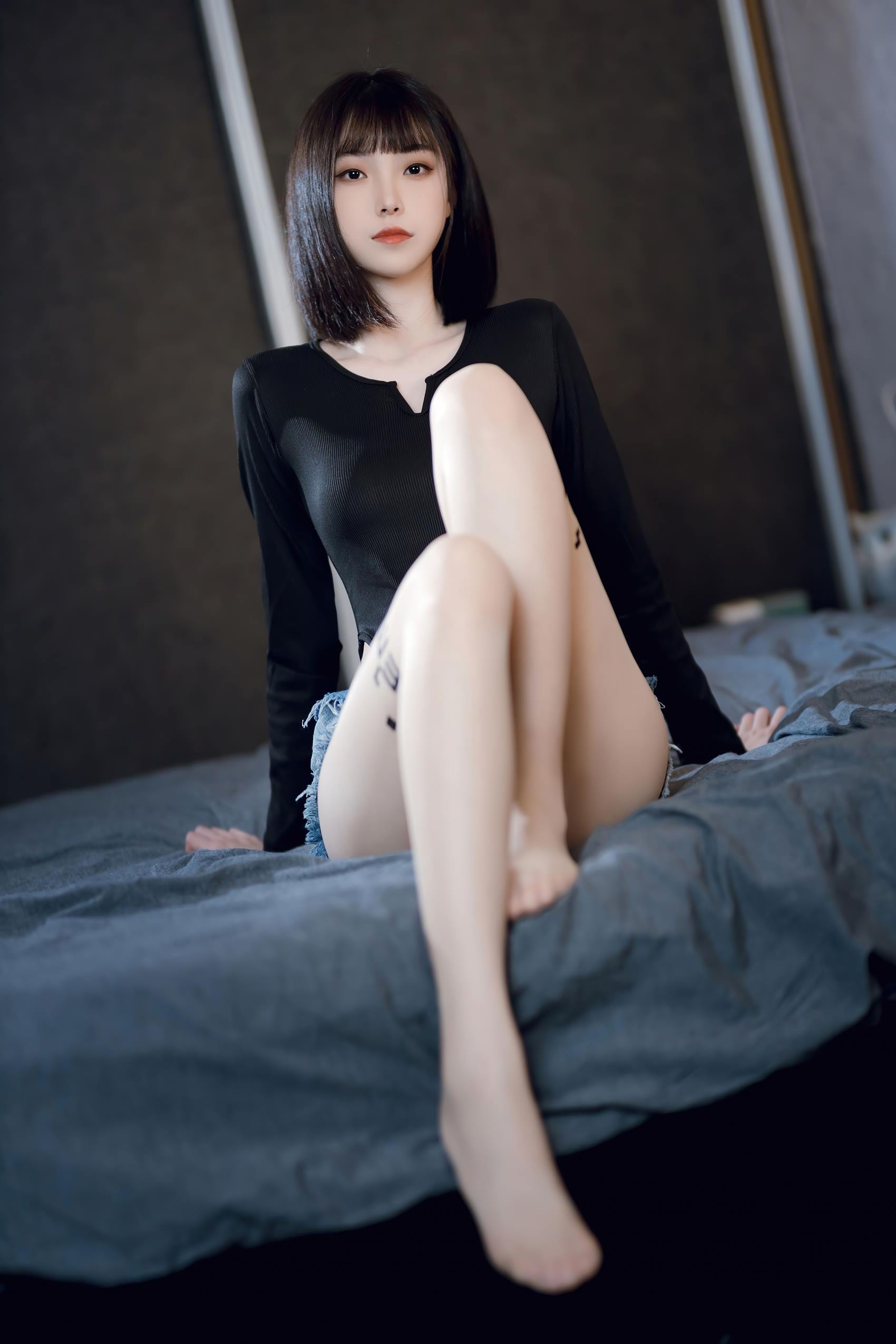 图片[14]-许岚(叁月life) – 纯欲牛仔短裤2[40P] – 速更版-美库