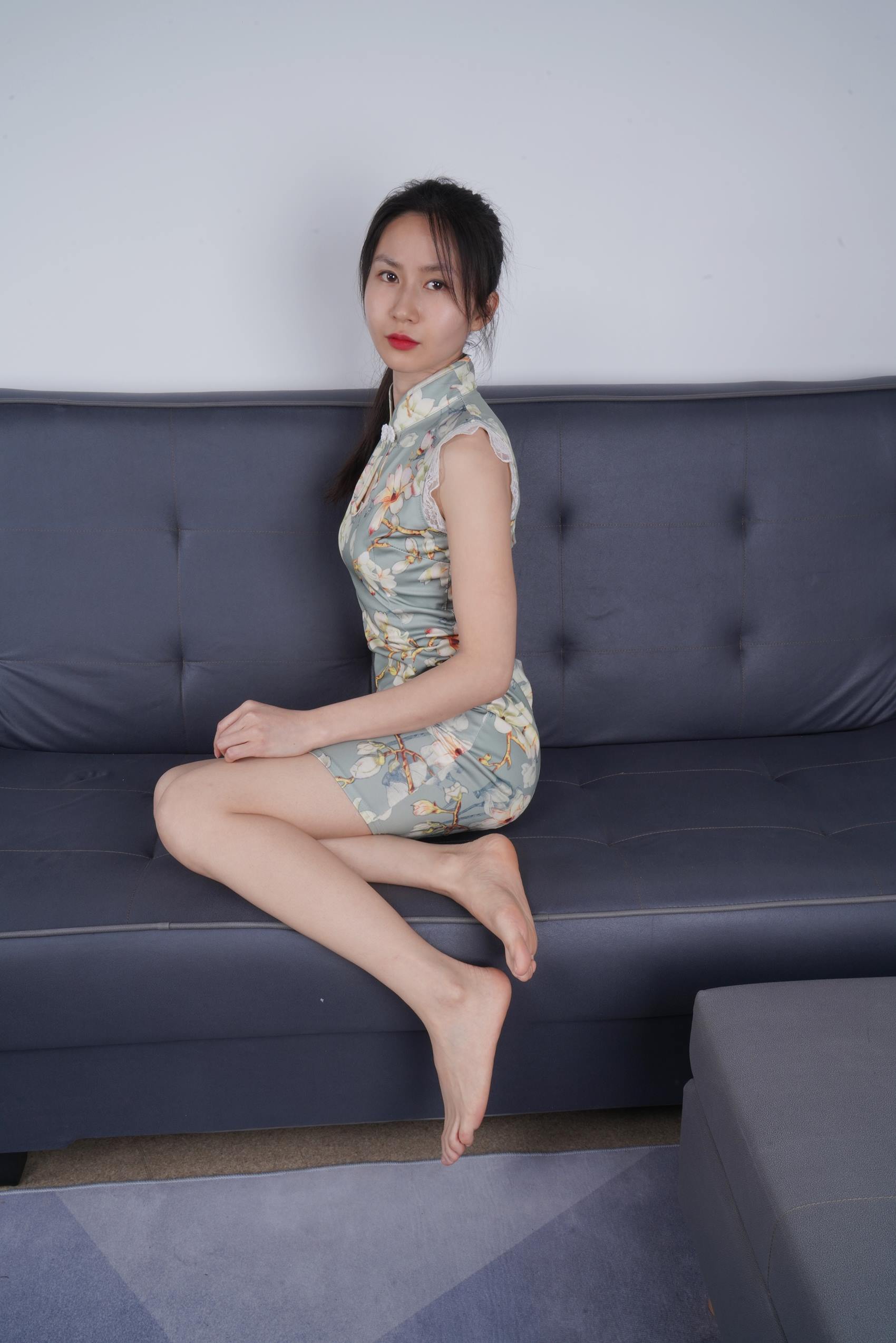 图片[58]-Pary摄影 NO.093 嘉敏穿上旗袍展示37码修长美脚[80P] – 速更版-美库