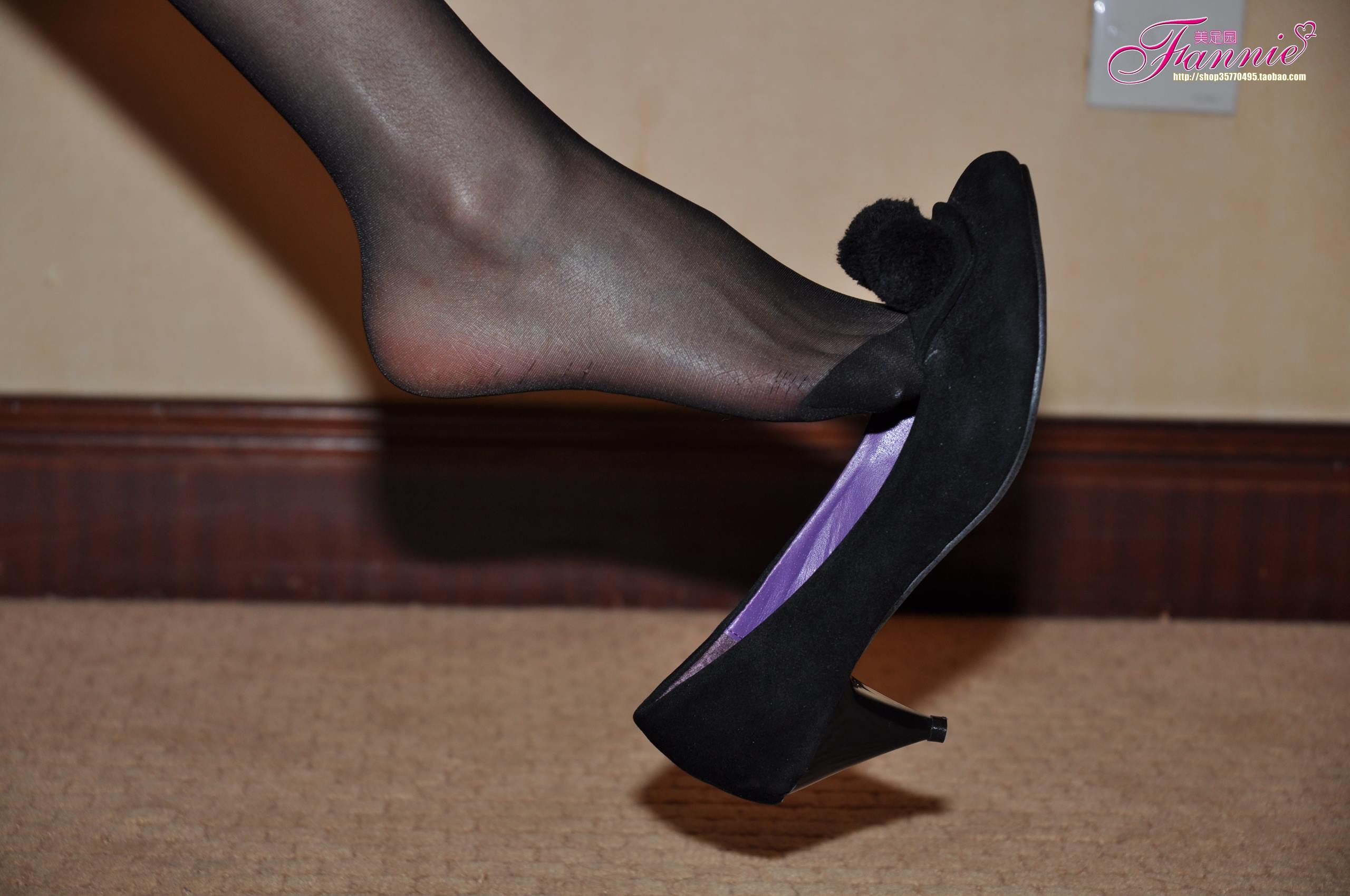 图片[42]-Fannie芬妮每足园 No.313 梦韵丝情炫彩 黑丝 [59P] – 速更版-美库