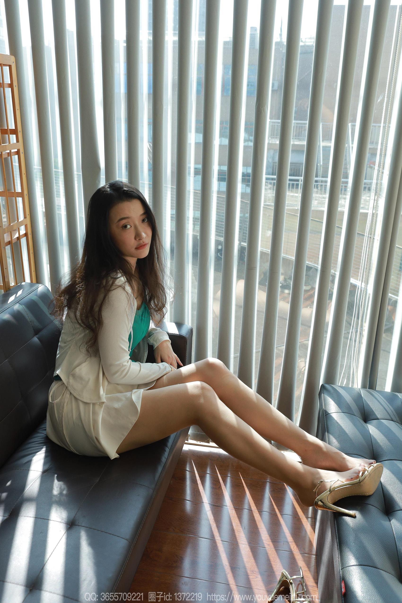 图片[25]-[IESS异思趣向] 2023.11.15 丝享家1586：秋秋《绿色挂脖》[88P] – 速更版-美库