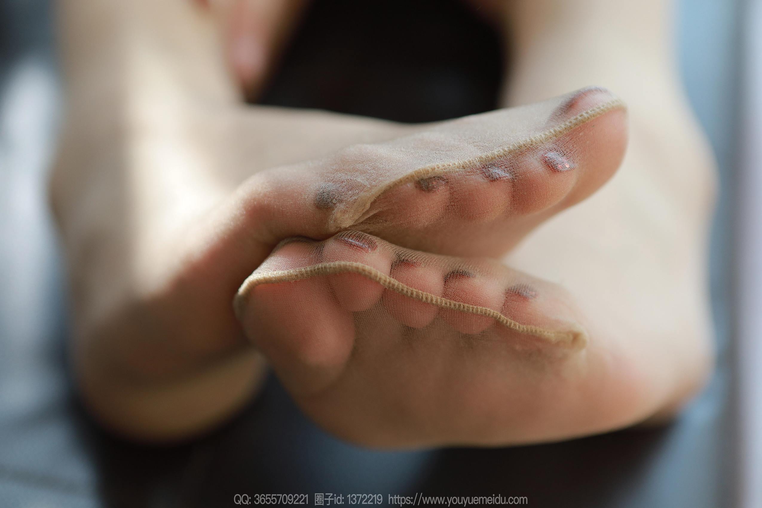 图片[43]-[IESS异思趣向] 2023.11.15 丝享家1586：秋秋《绿色挂脖》[88P] – 速更版-美库