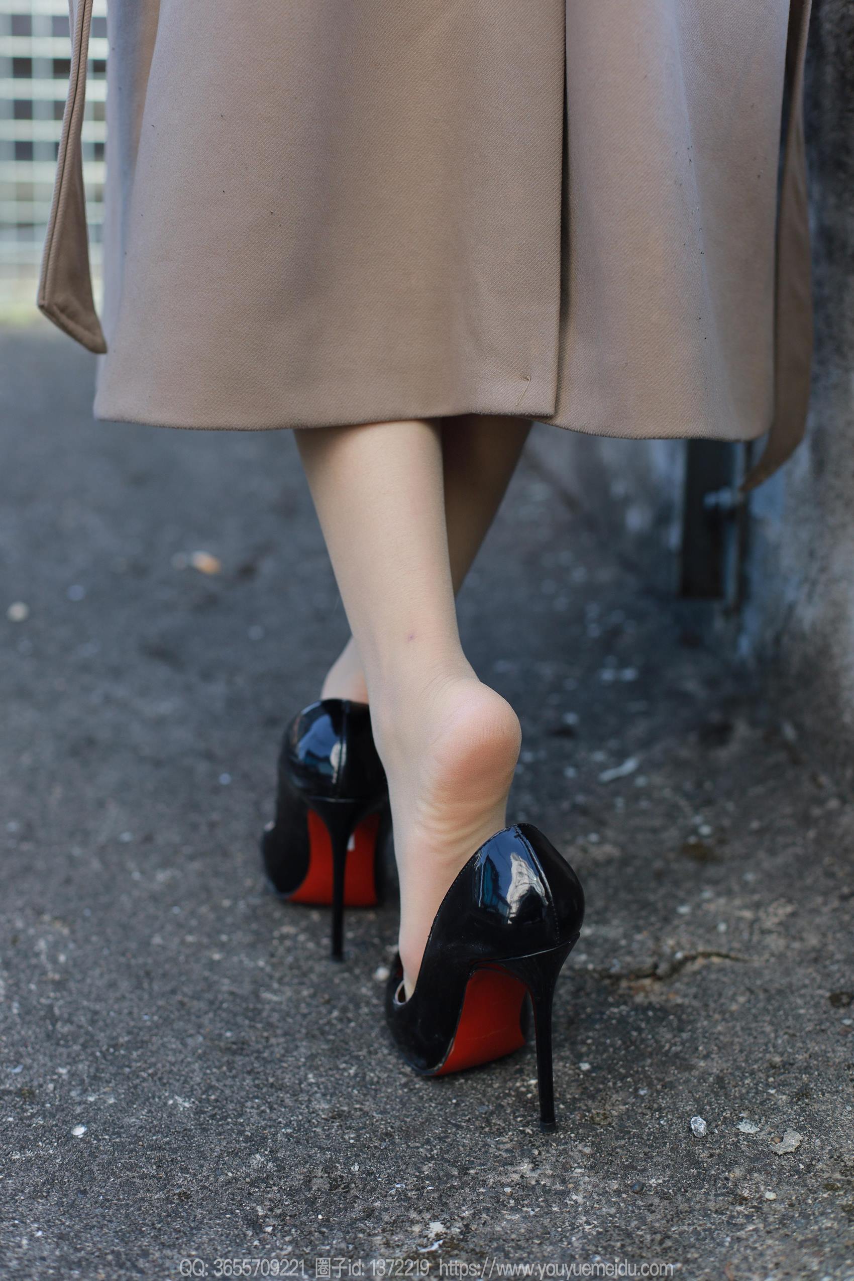 图片[21]-[IESS异思趣向] 2023.11.19 丝享家1589：美子《风衣的季节》[89P] – 速更版-美库