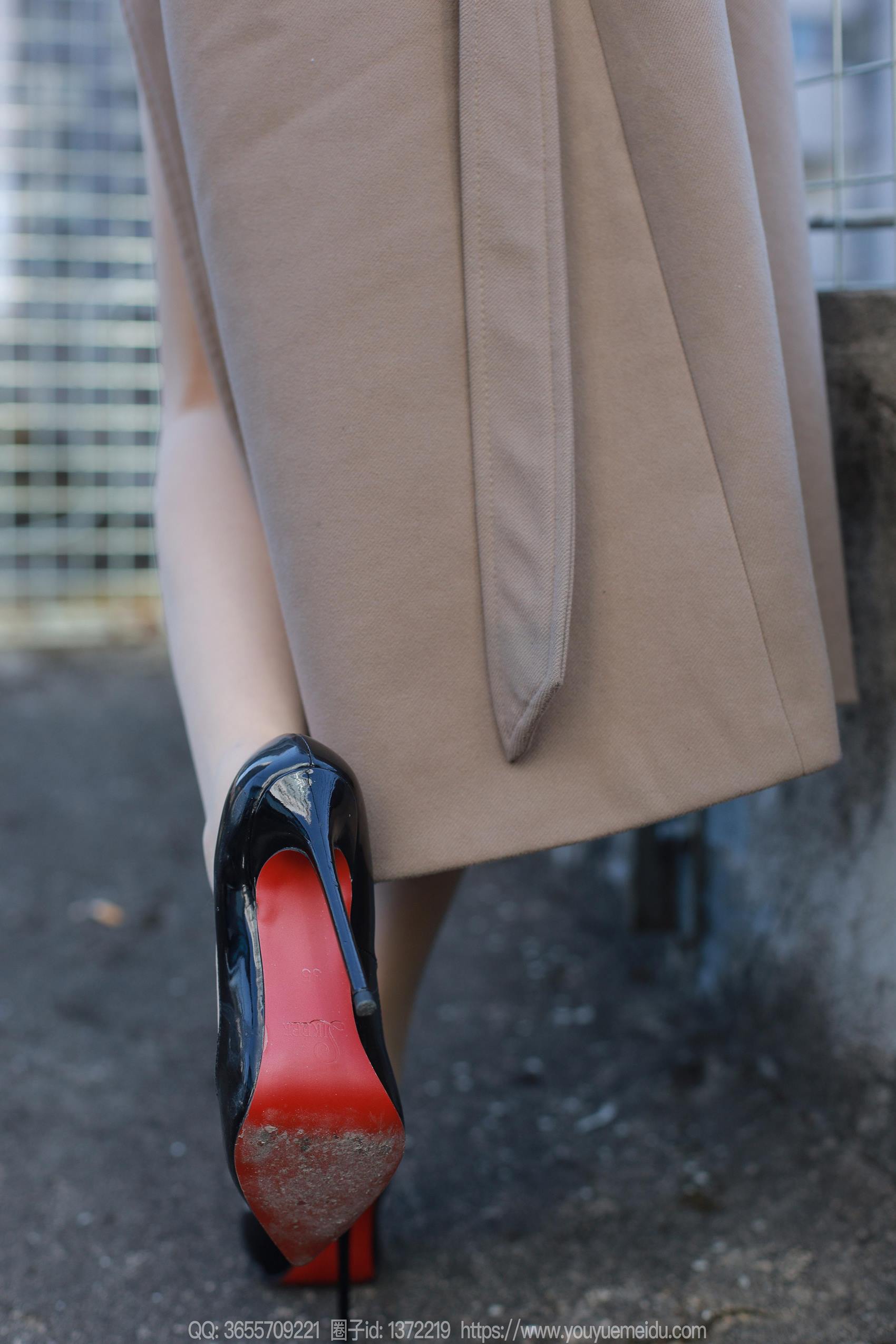 图片[23]-[IESS异思趣向] 2023.11.19 丝享家1589：美子《风衣的季节》[89P] – 速更版-美库