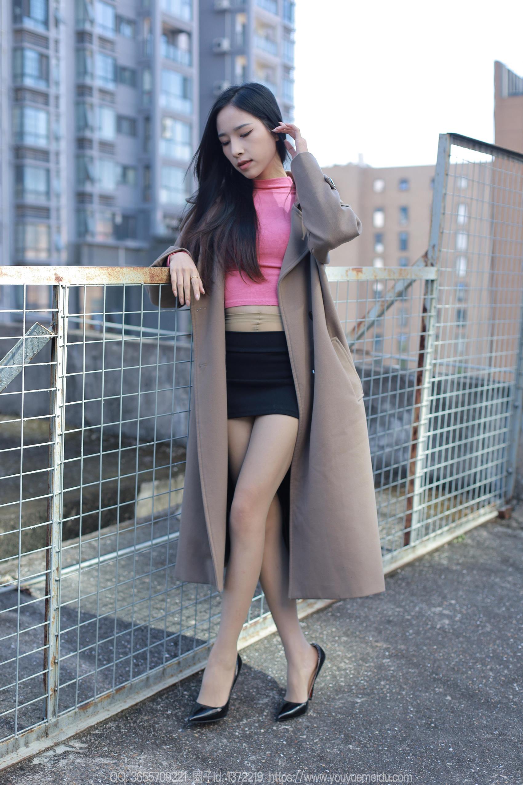 图片[31]-[IESS异思趣向] 2023.11.19 丝享家1589：美子《风衣的季节》[89P] – 速更版-美库