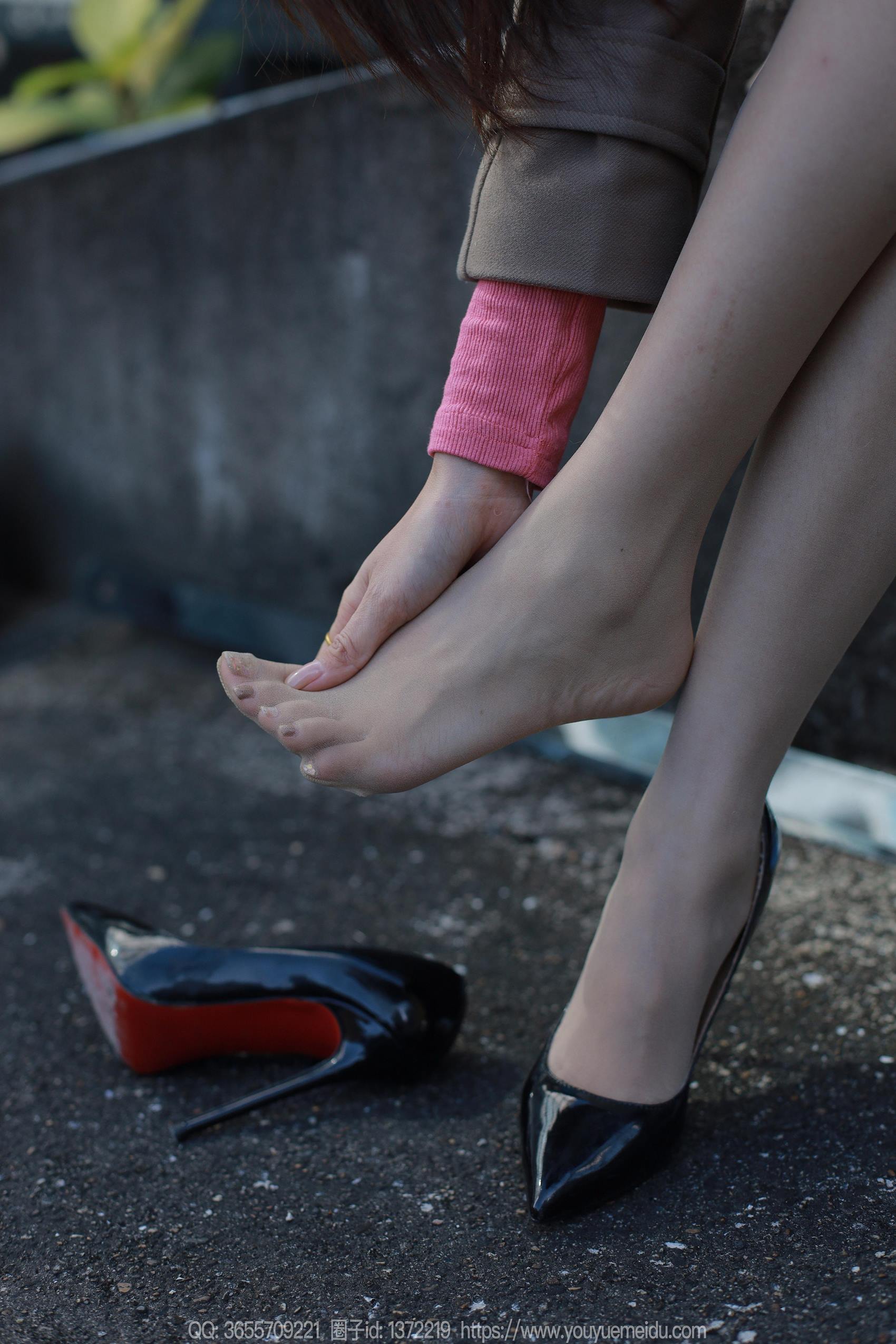 图片[52]-[IESS异思趣向] 2023.11.19 丝享家1589：美子《风衣的季节》[89P] – 速更版-美库