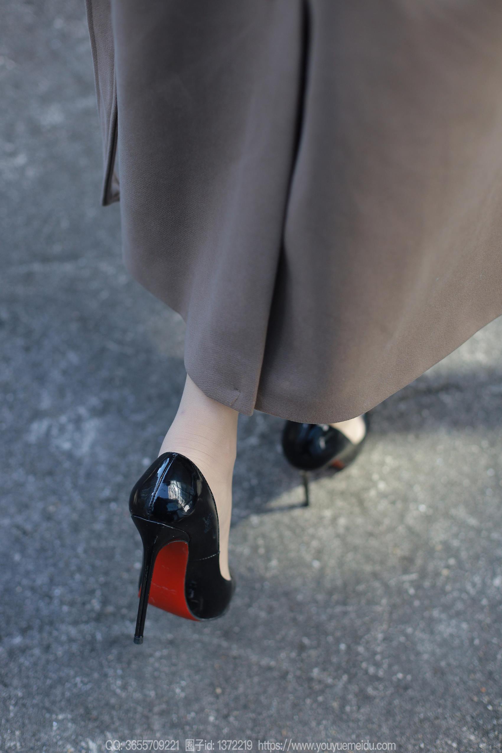 图片[78]-[IESS异思趣向] 2023.11.19 丝享家1589：美子《风衣的季节》[89P] – 速更版-美库