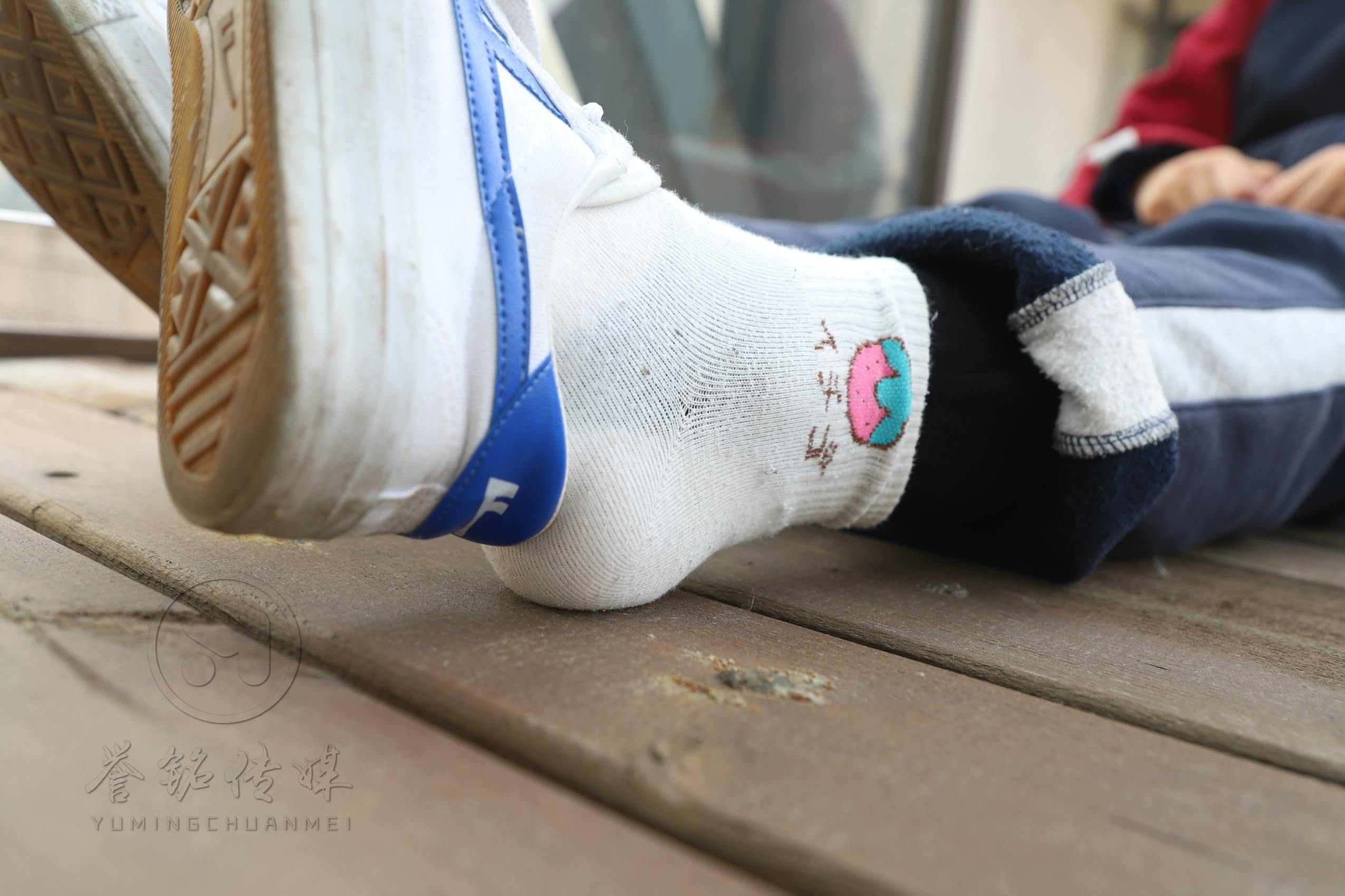 图片[37]-[誉铭传媒]袜足摄影 2019年《2月会员专享作品》[145P] – 速更版-美库