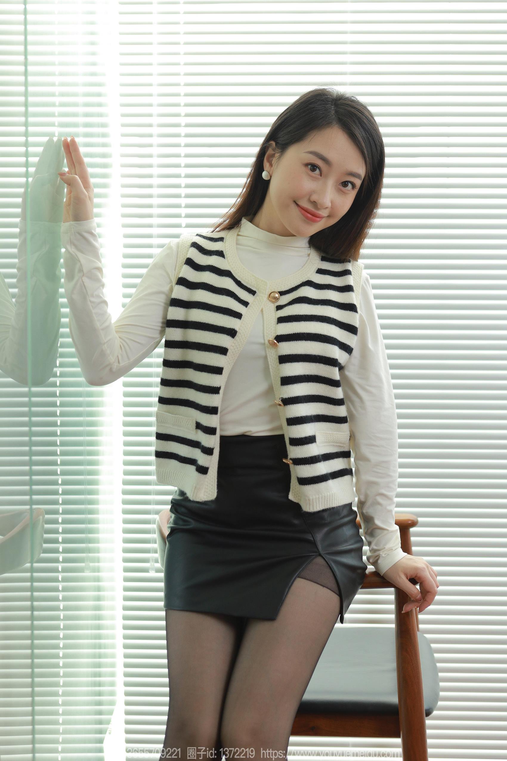 图片[62]-[IESS异思趣向] 2023.11.20 丝享家1590：小婕《工作白加黑》[84P] – 速更版-美库