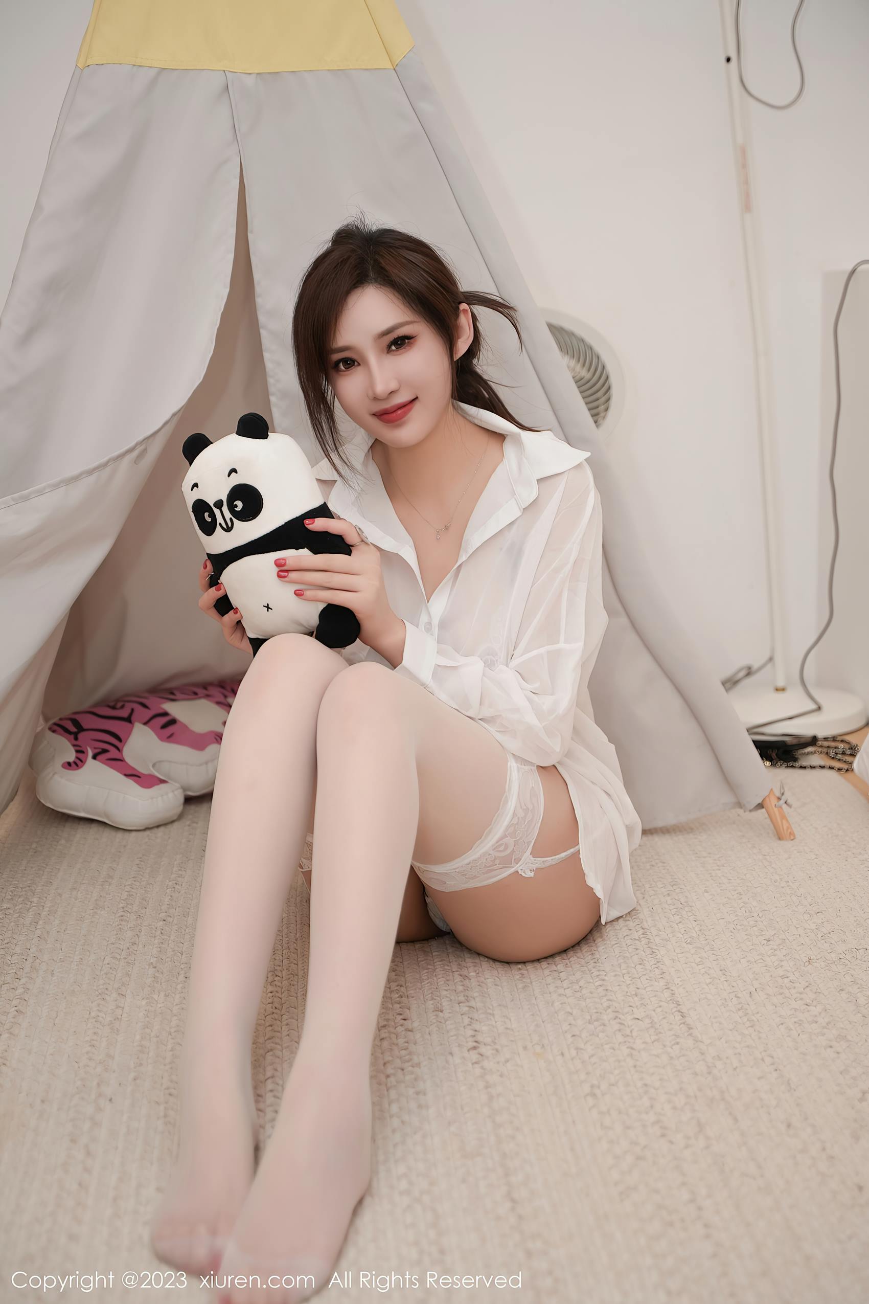 图片[18]-[Xiuren秀人网]2023.11.16 NO.7672 Carol周妍希 黑白熊猫 [19+1P] – 速更版-美库