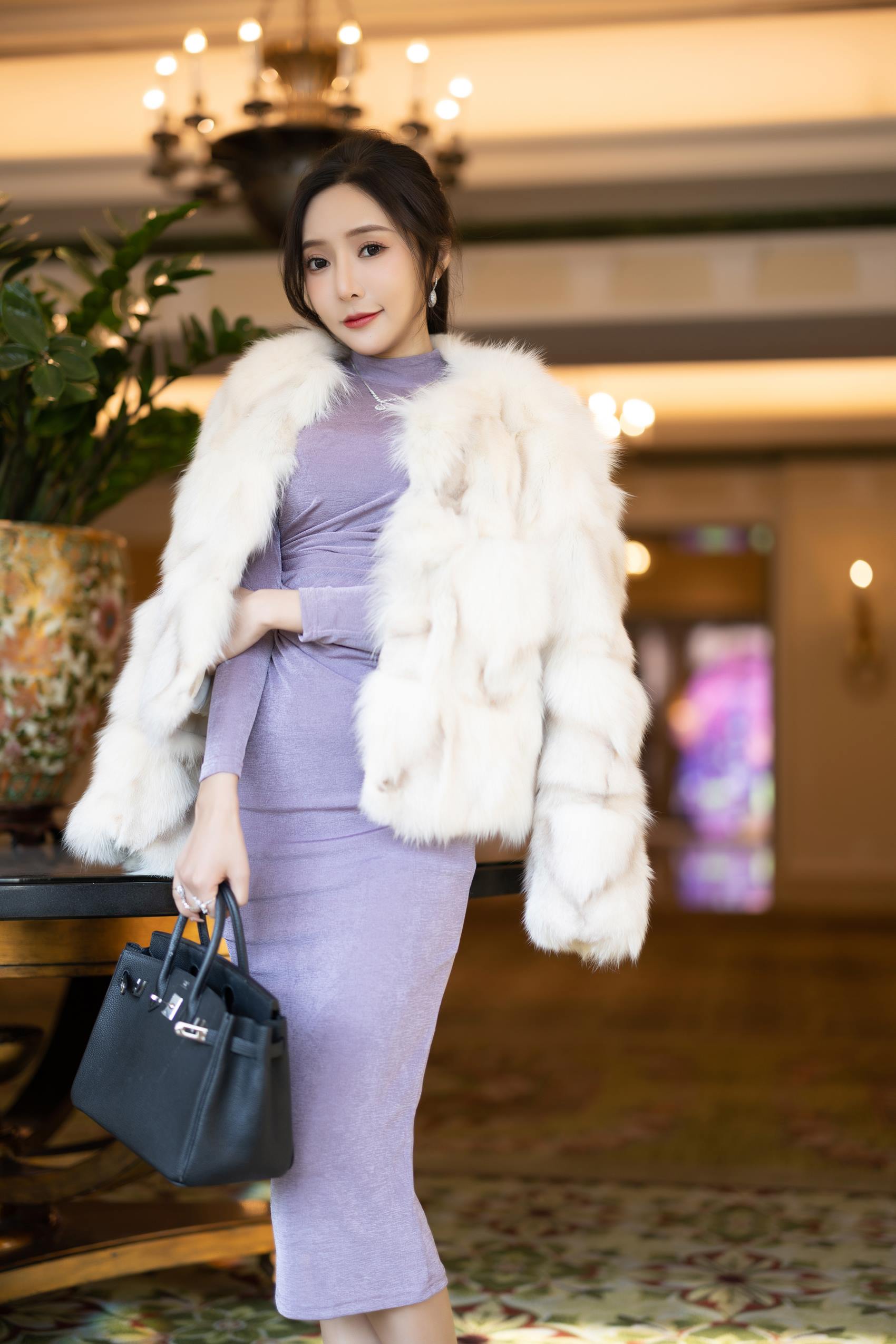 图片[39]-王馨瑶Yanni – 内购 皮草紫色裙子[43P] – 速更版-美库