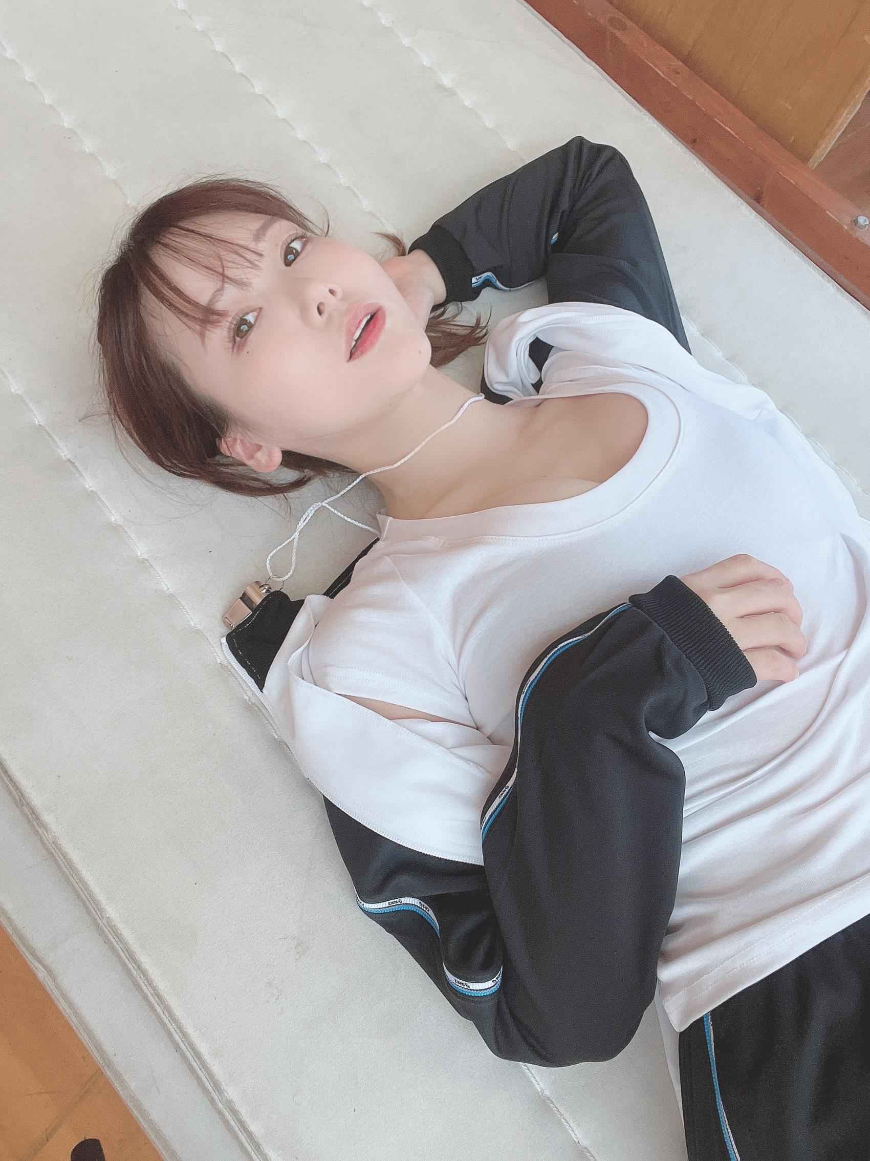 图片[39]-网紅Coser@けん研(けんけん) Fantia-2022年7月合辑[79P] – 速更版-美库