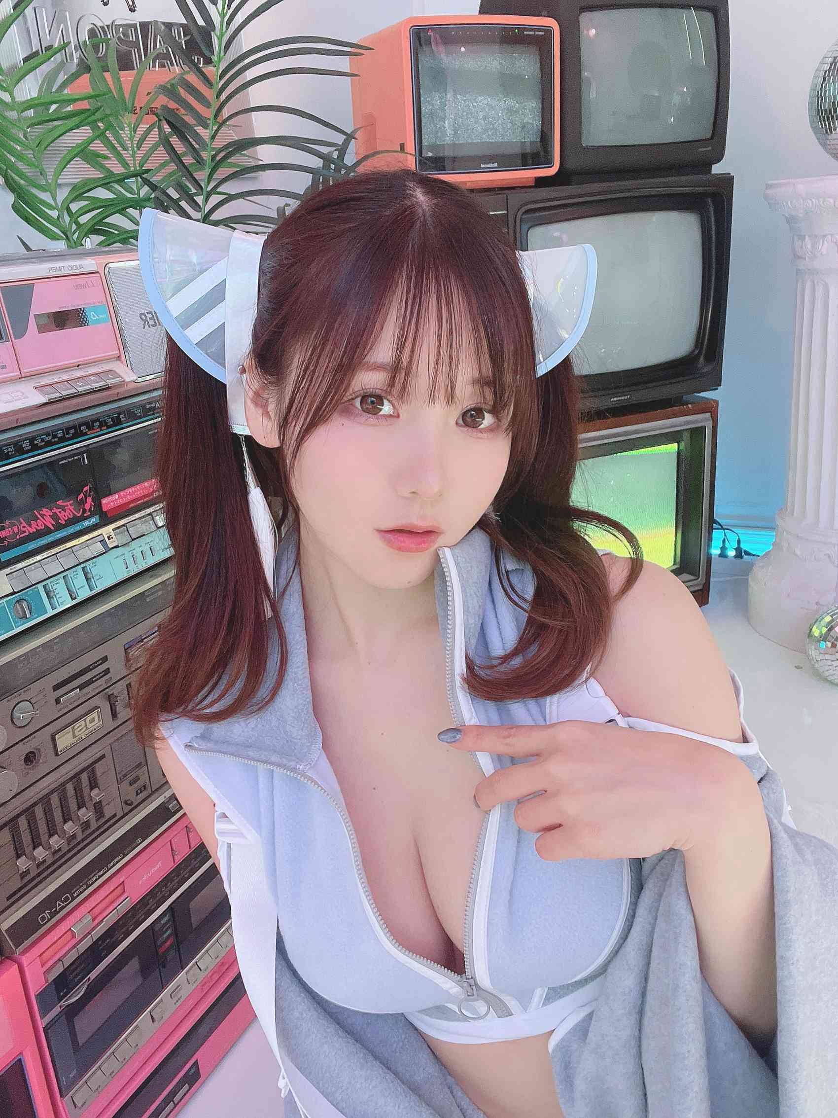 图片[57]-网紅Coser@けん研(けんけん) Fantia-2022年7月合辑[79P] – 速更版-美库