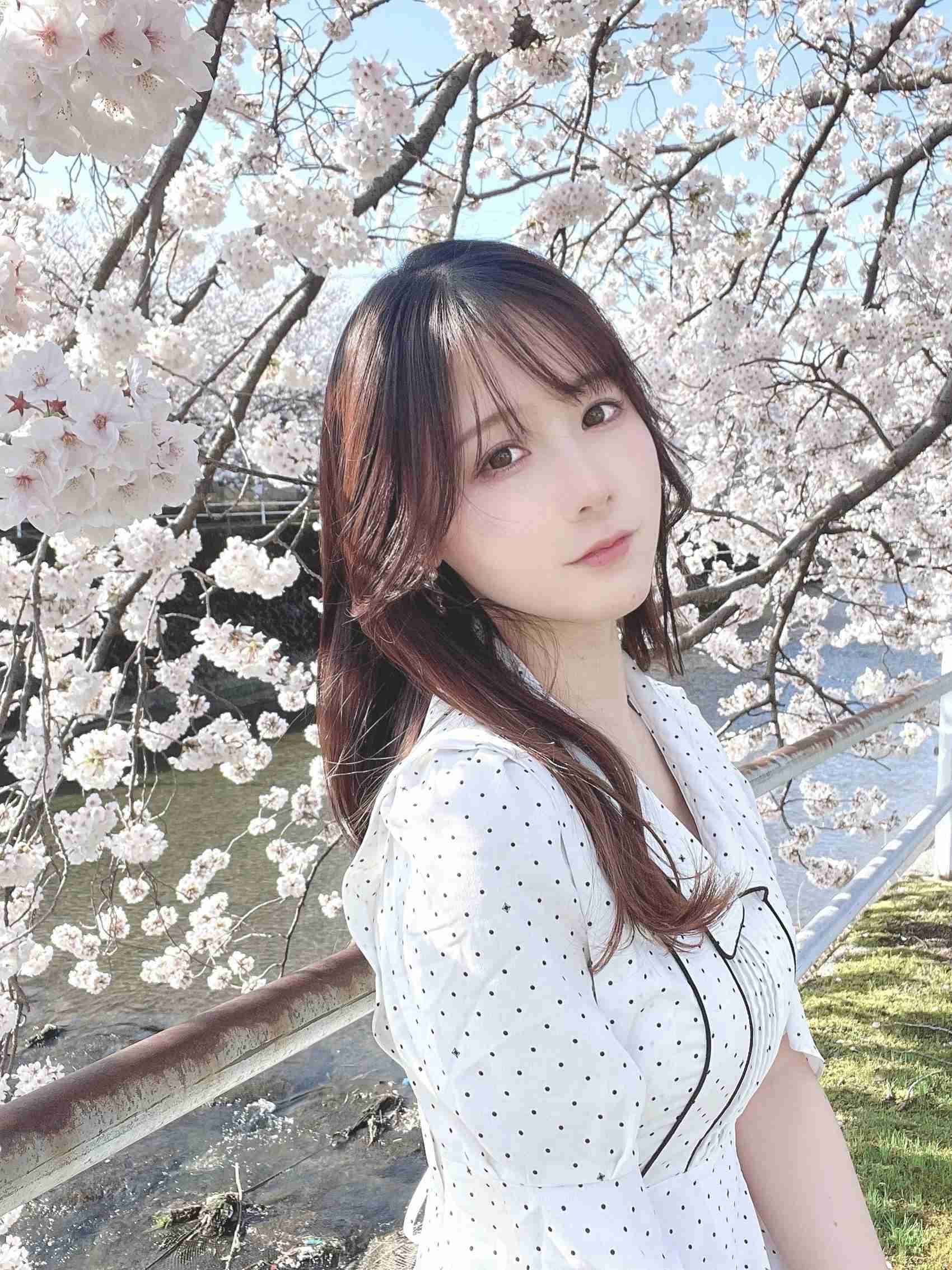 图片[78]-网紅Coser@.けん研(けんけん) Fantia-2022年4月合辑[97P] – 速更版-美库