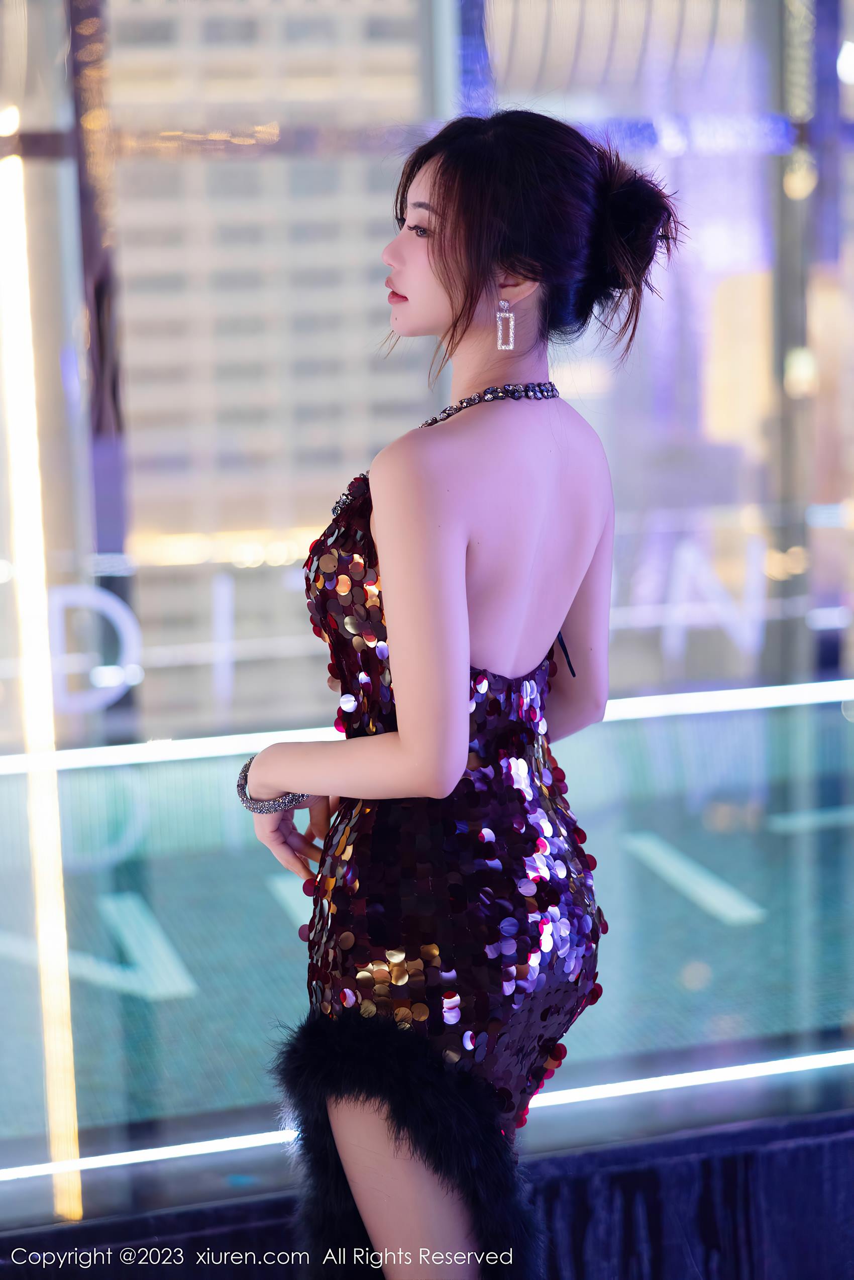 图片[20]-[Xiuren秀人网]2023.11.17 NO.7679 绮里嘉ula 炫酷走廊 [26+1P] – 速更版-美库