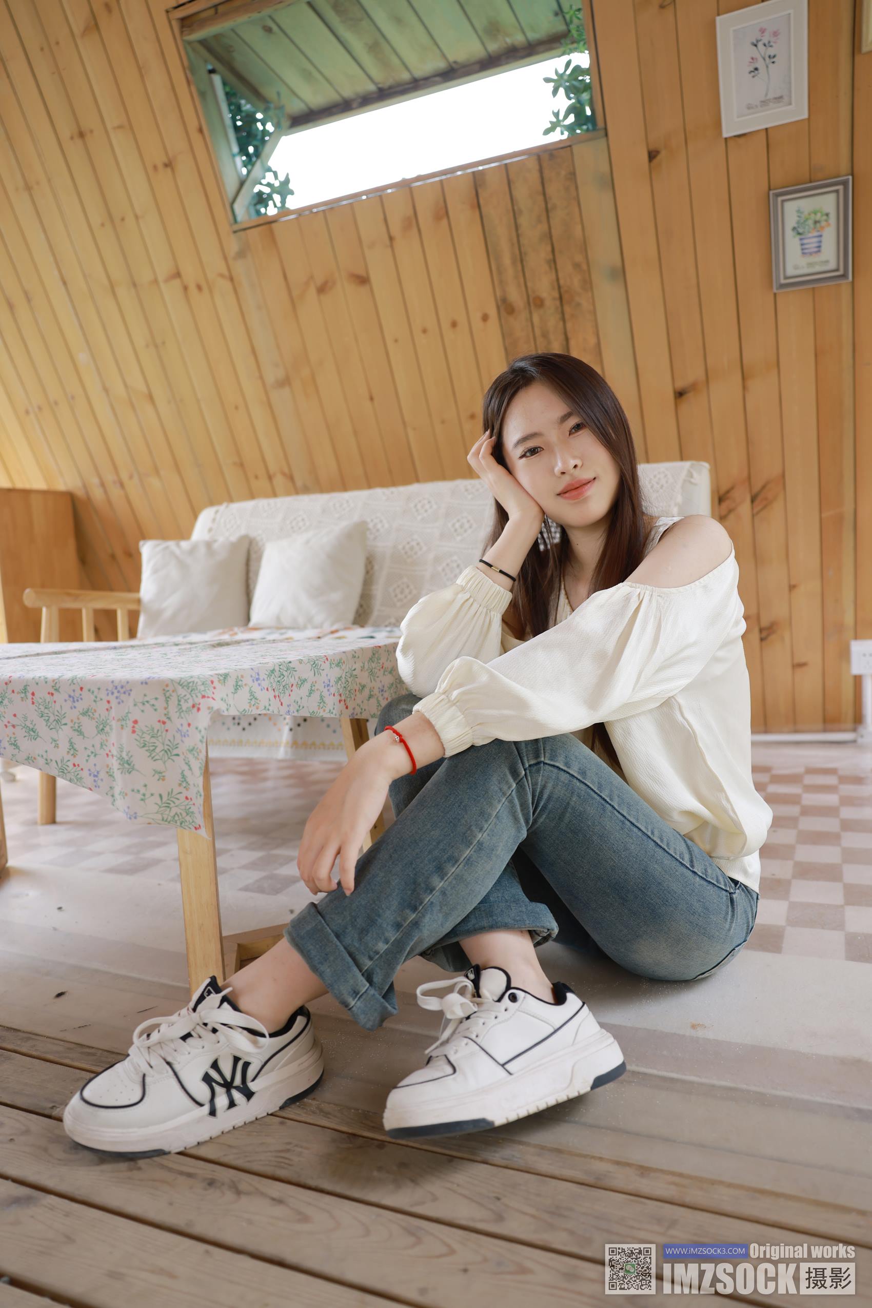 图片[94]-[MZSOCK]爱美足 NO.250 依依[93P] – 速更版-美库