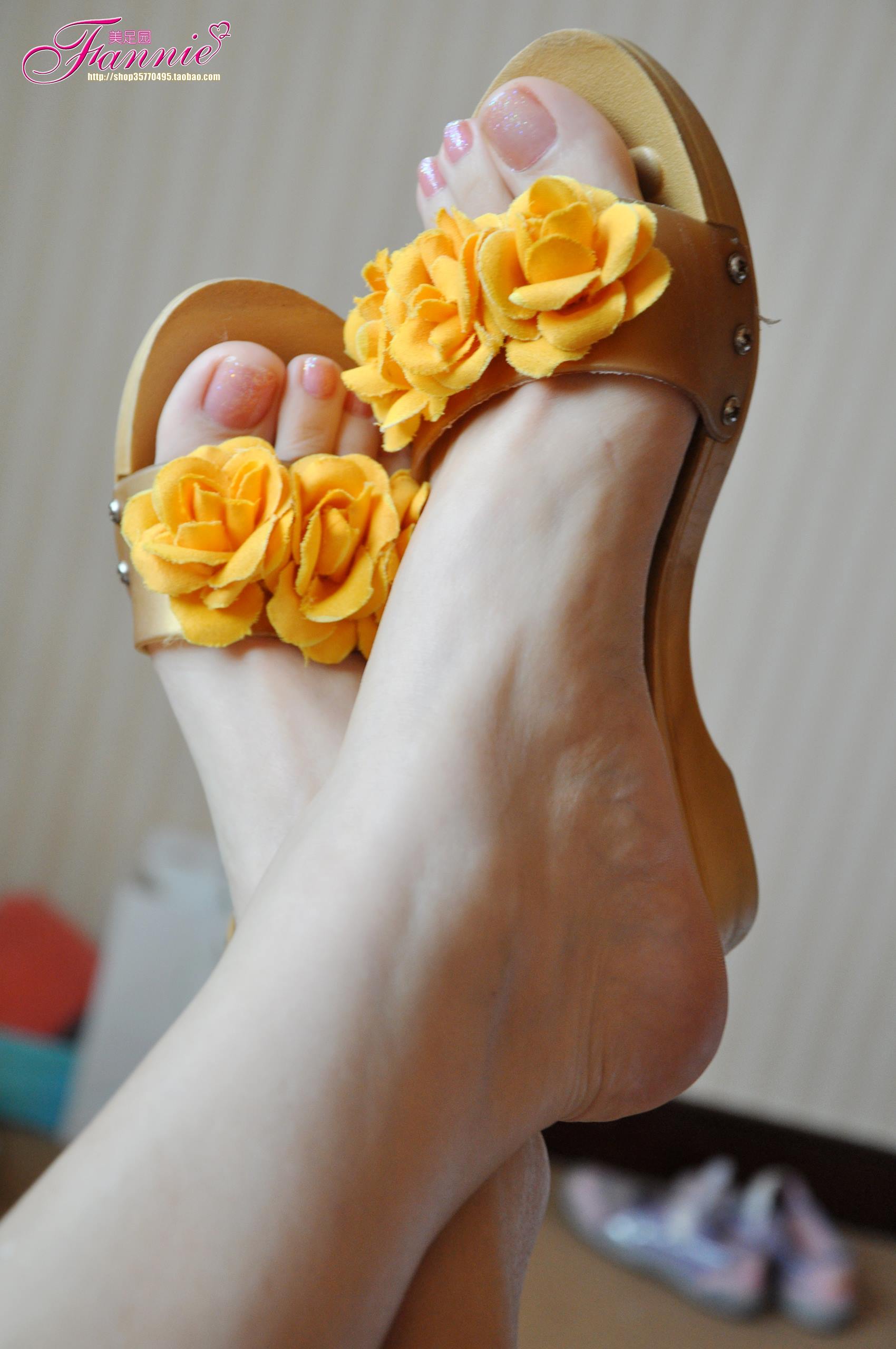 图片[22]-Fannie芬妮每足园 No.319 梦中的婚礼 黄玫瑰 [62P] – 速更版-美库