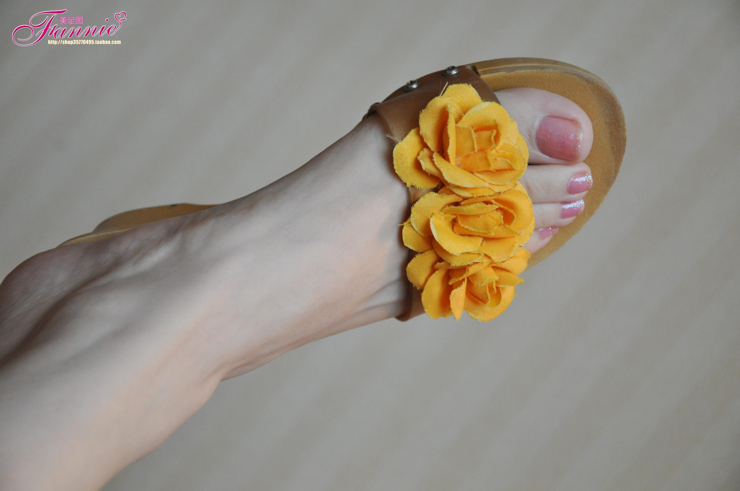 图片[29]-Fannie芬妮每足园 No.319 梦中的婚礼 黄玫瑰 [62P] – 速更版-美库