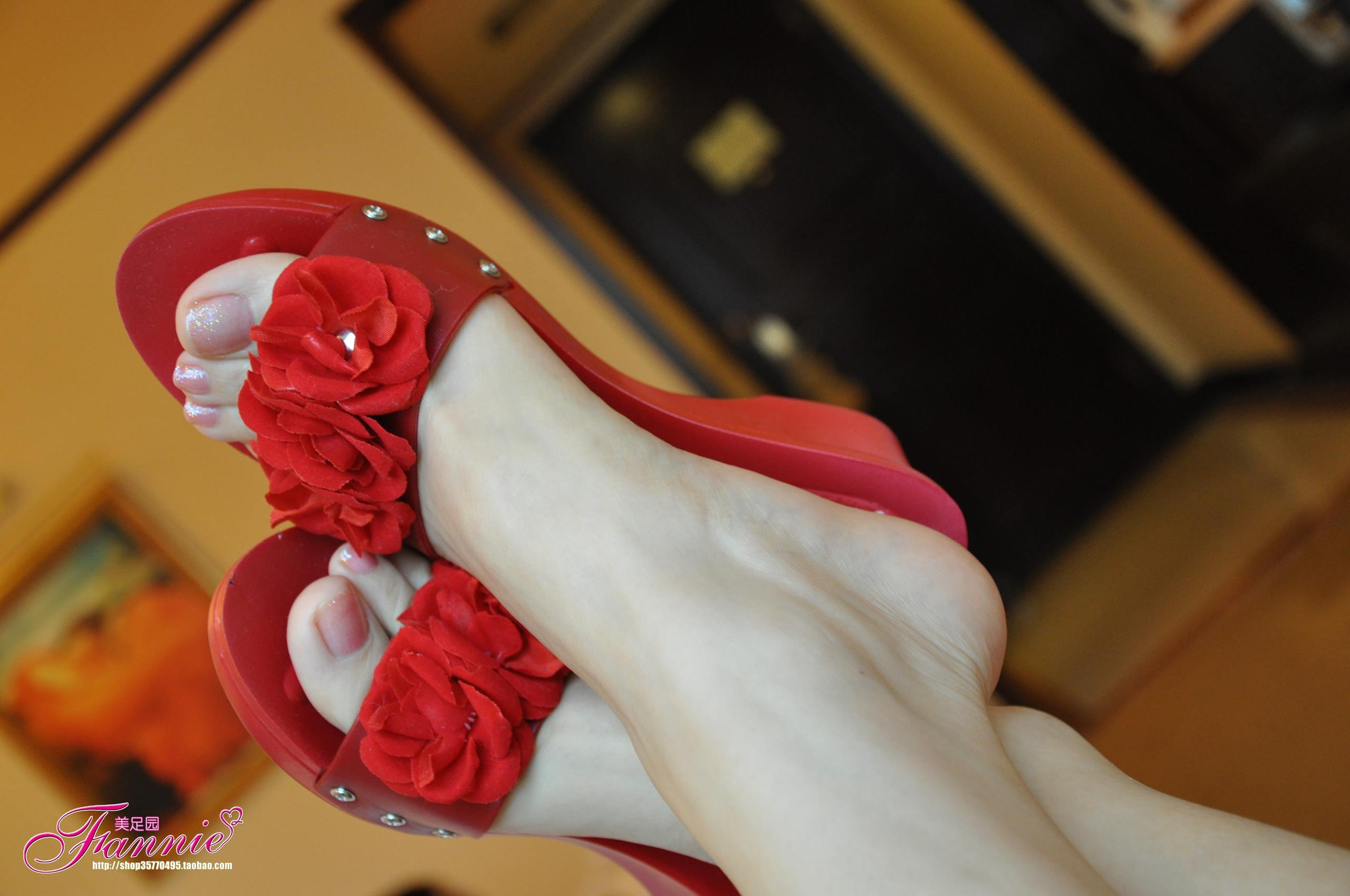 图片[34]-Fannie芬妮每足园 No.318 梦中的婚礼 红玫瑰 [74P] – 速更版-美库