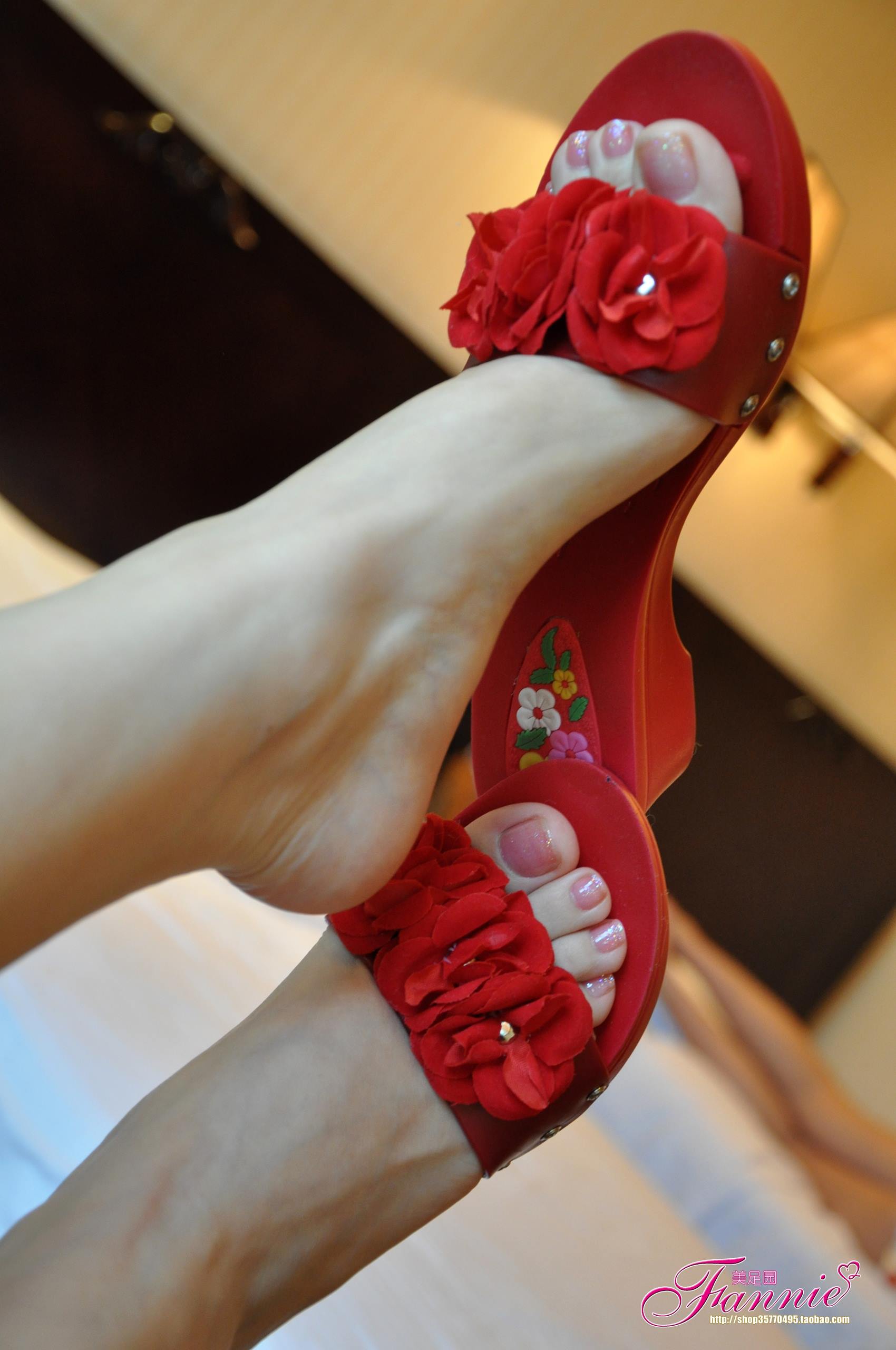 图片[37]-Fannie芬妮每足园 No.318 梦中的婚礼 红玫瑰 [74P] – 速更版-美库