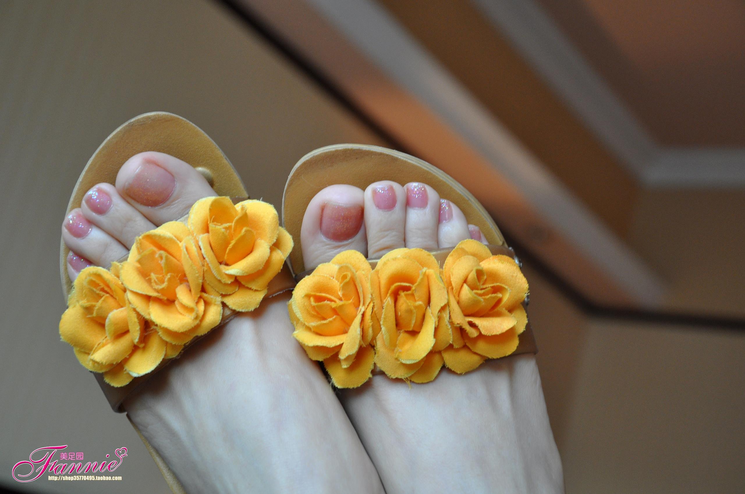 图片[56]-Fannie芬妮每足园 No.319 梦中的婚礼 黄玫瑰 [62P] – 速更版-美库