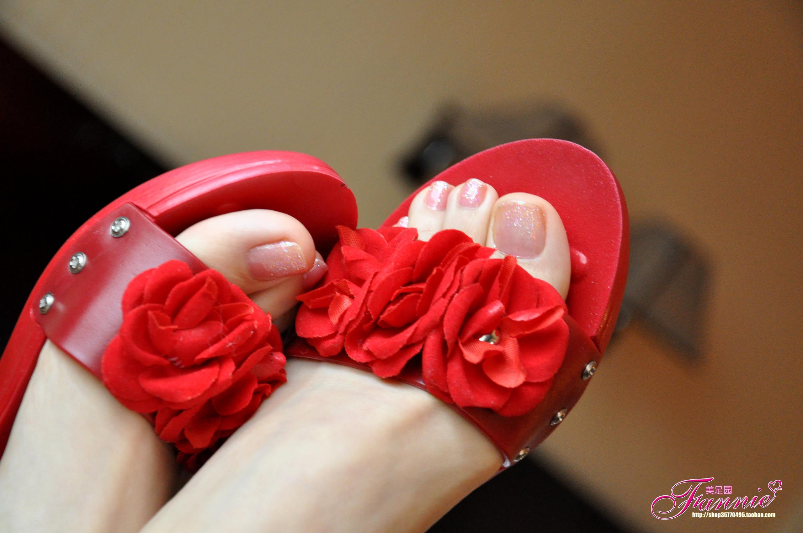 图片[62]-Fannie芬妮每足园 No.318 梦中的婚礼 红玫瑰 [74P] – 速更版-美库