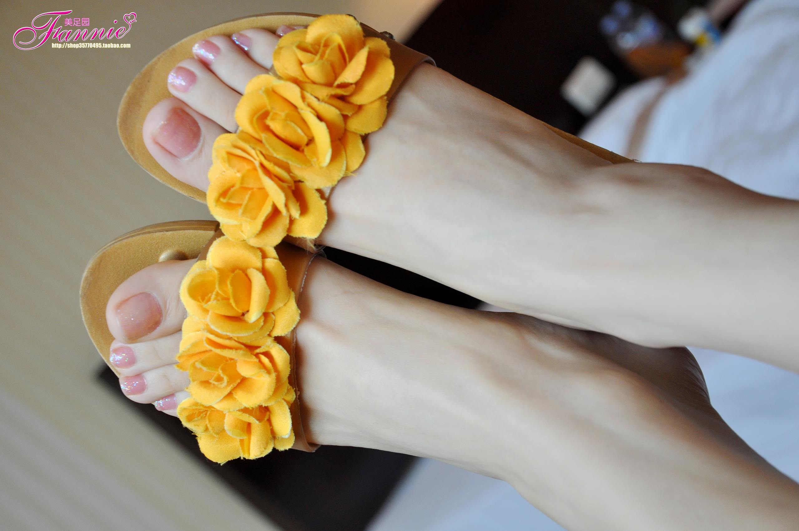 图片[62]-Fannie芬妮每足园 No.319 梦中的婚礼 黄玫瑰 [62P] – 速更版-美库