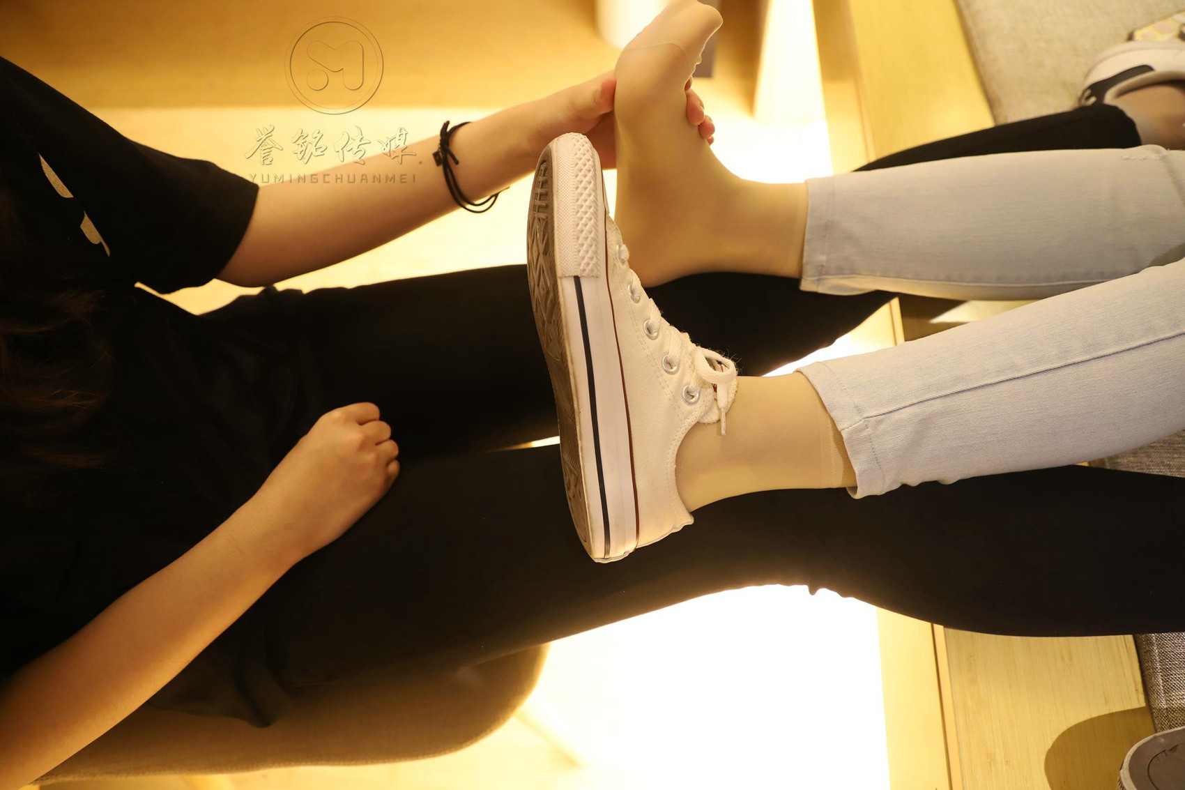 图片[31]-[誉铭传媒]袜足摄影 2019年《2019.05.04定制作品》[155P] – 速更版-美库