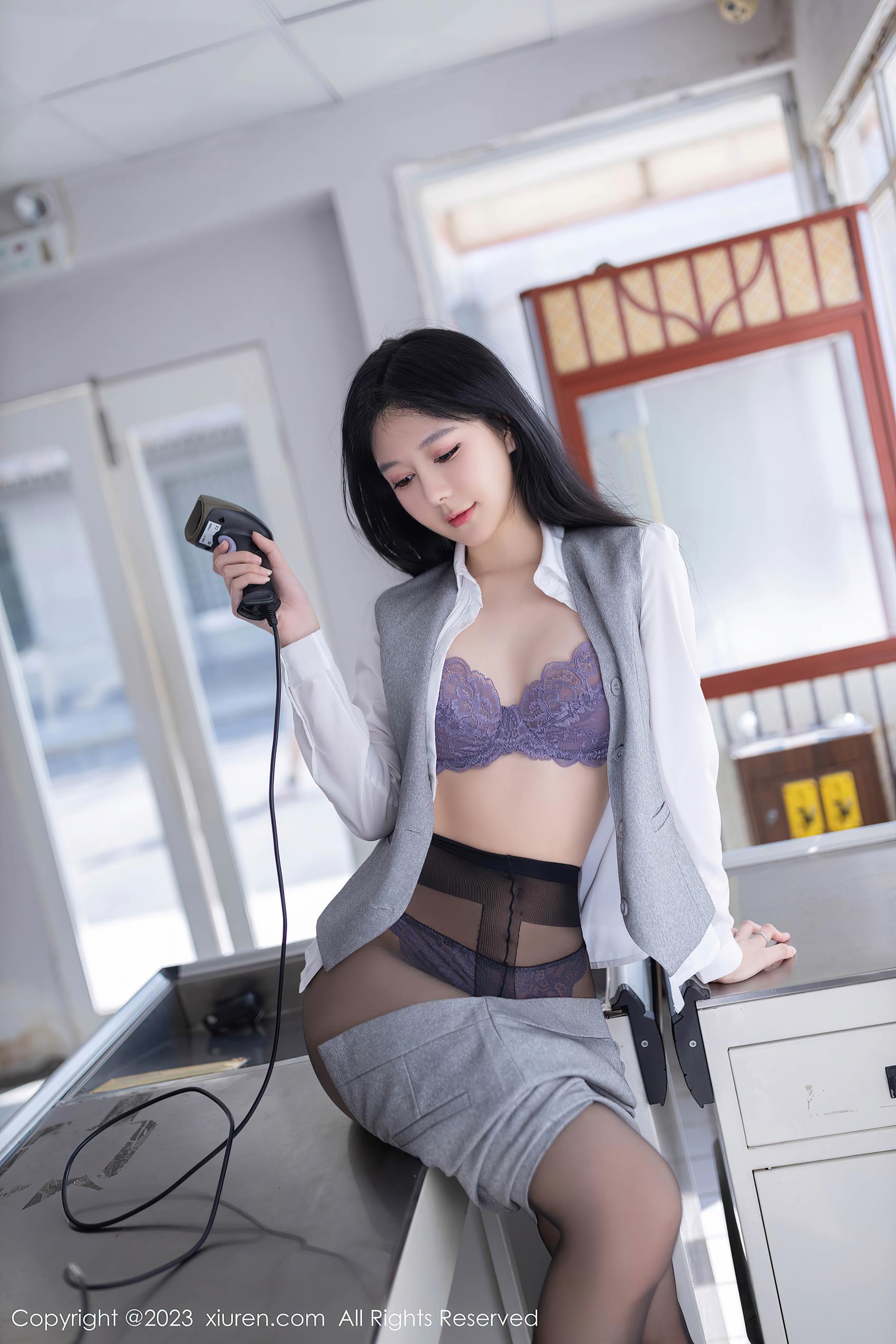 图片[25]-[Xiuren秀人网]2023.11.17 NO.7684 幼幼[56+1P] – 速更版-美库