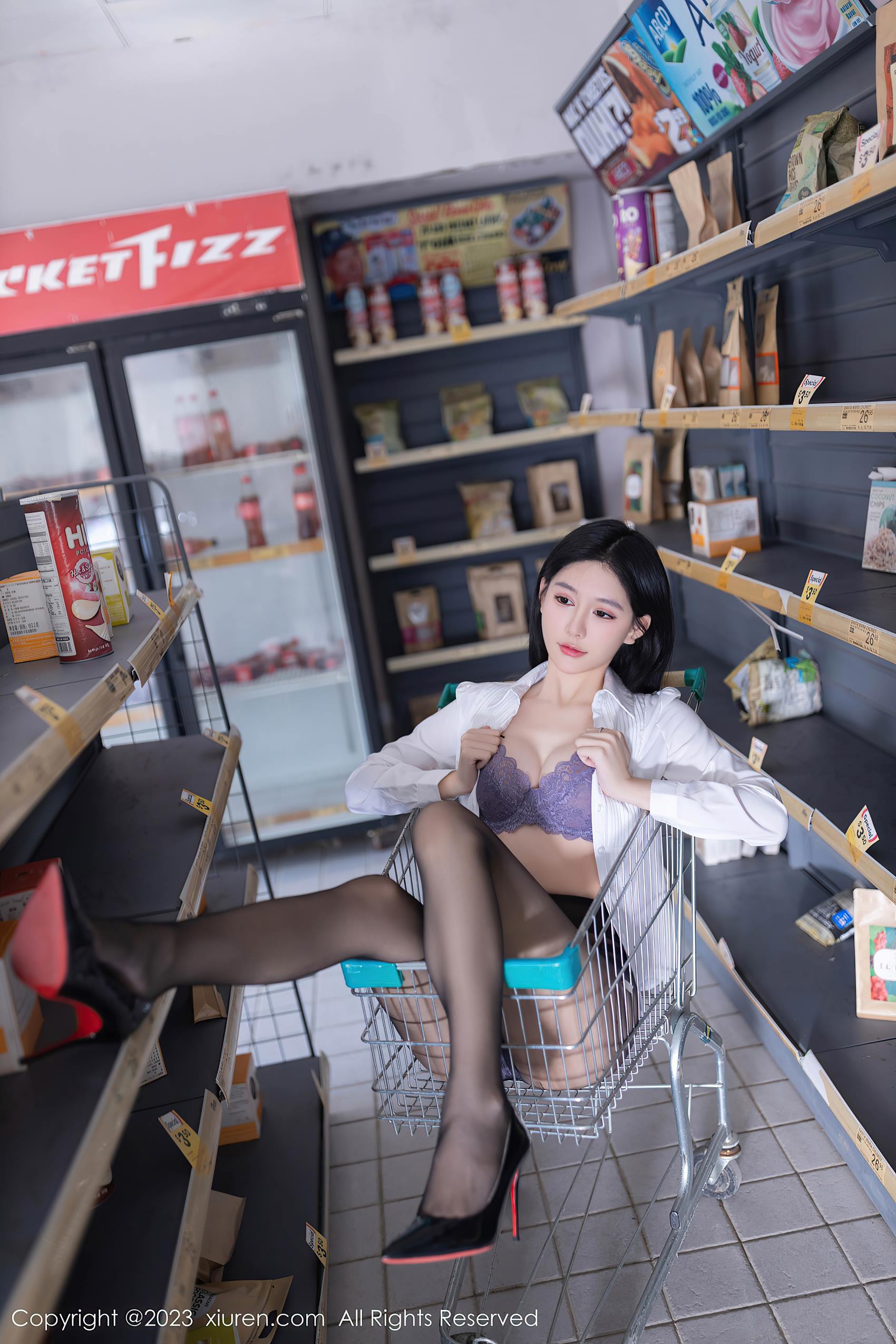 图片[31]-[Xiuren秀人网]2023.11.17 NO.7684 幼幼[56+1P] – 速更版-美库