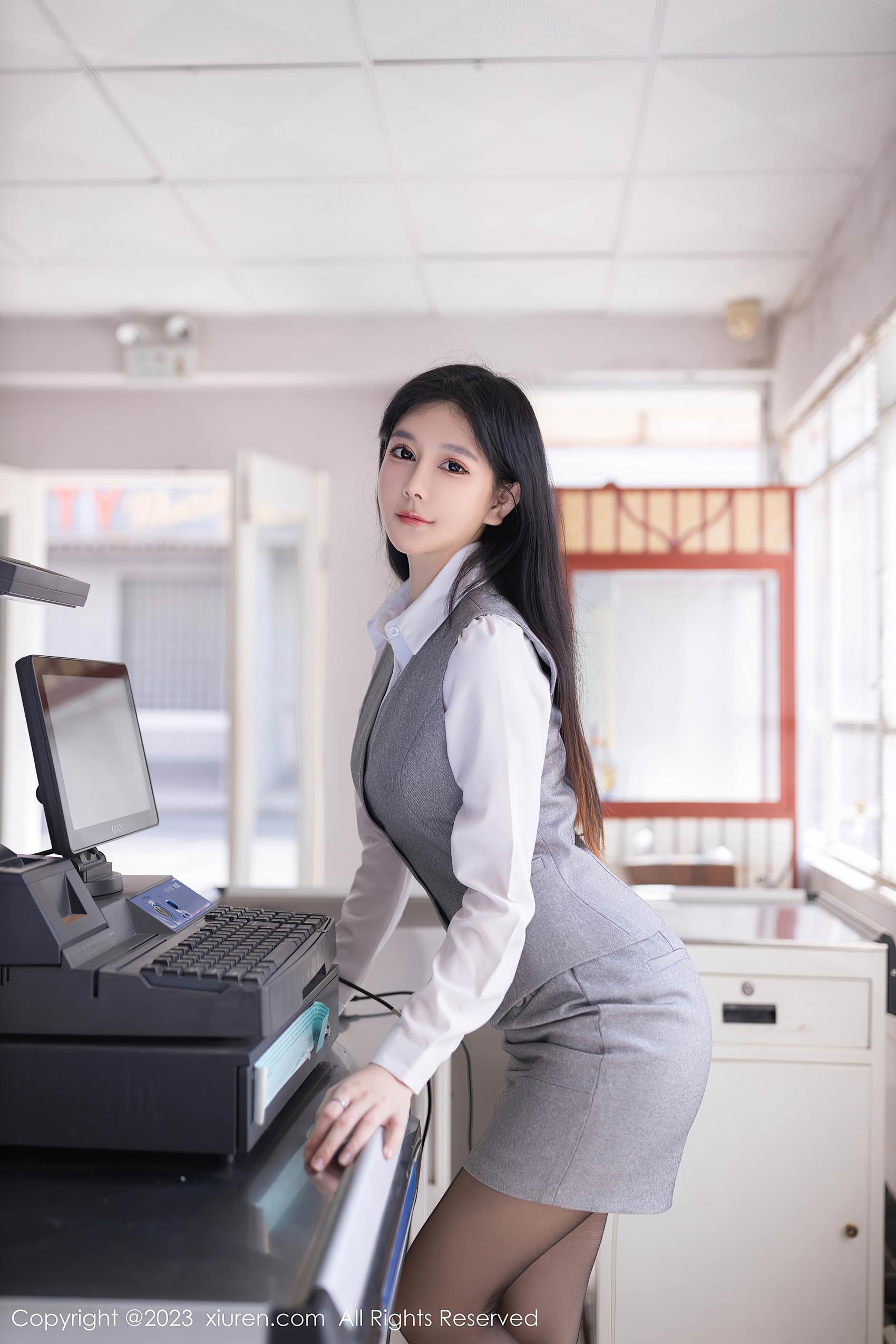 图片[52]-[Xiuren秀人网]2023.11.17 NO.7684 幼幼[56+1P] – 速更版-美库