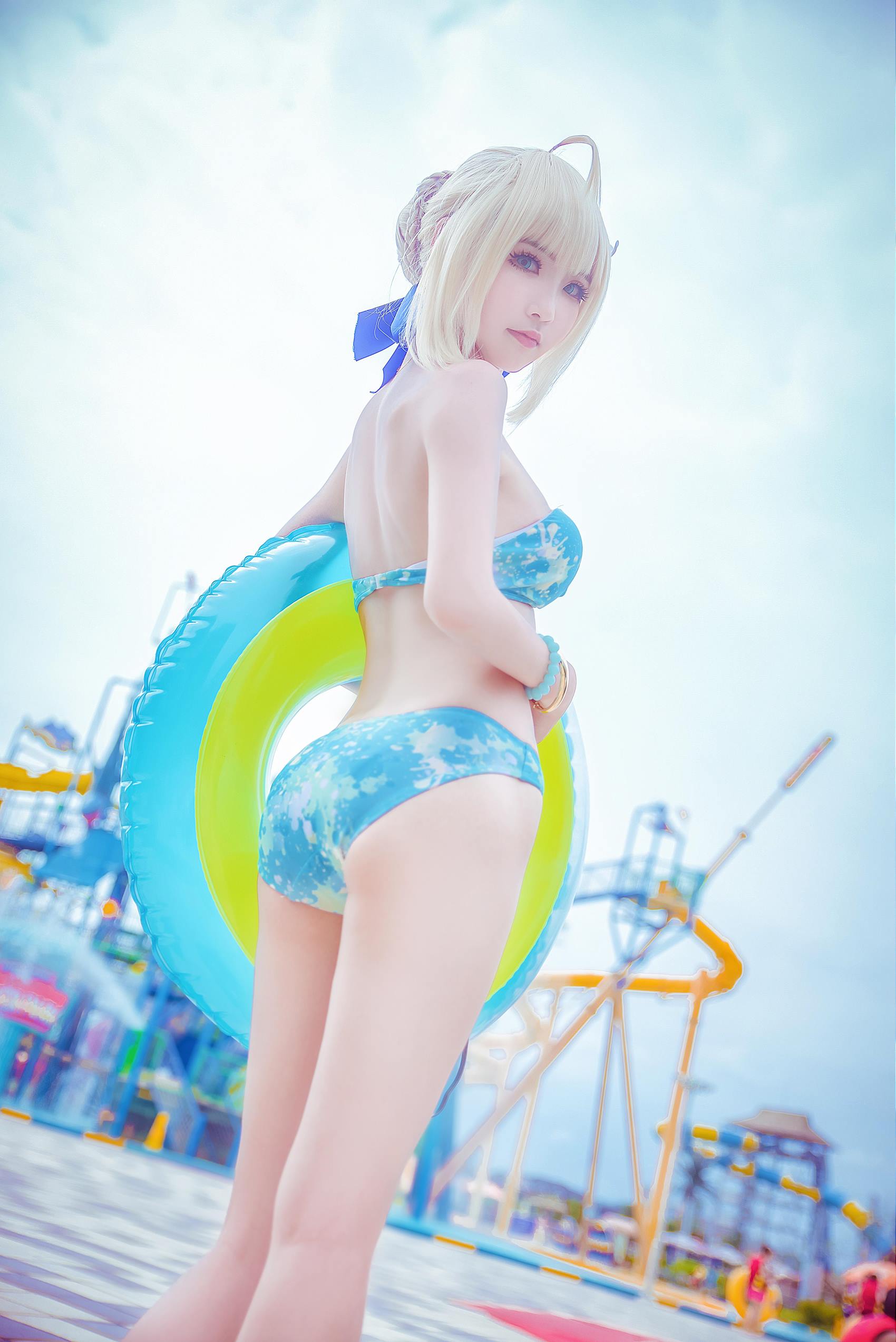 图片[13]-这个泡泡就是逊啦 – 阿尔托莉雅泳装[14P] – 速更版-美库