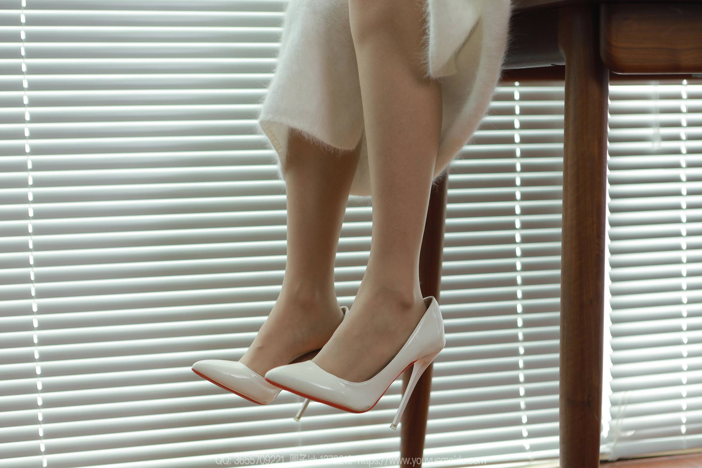 图片[39]-[IESS异思趣向] 2023.11.27 丝享家1596：婉萍《白月光（上）》[72P] – 速更版-美库