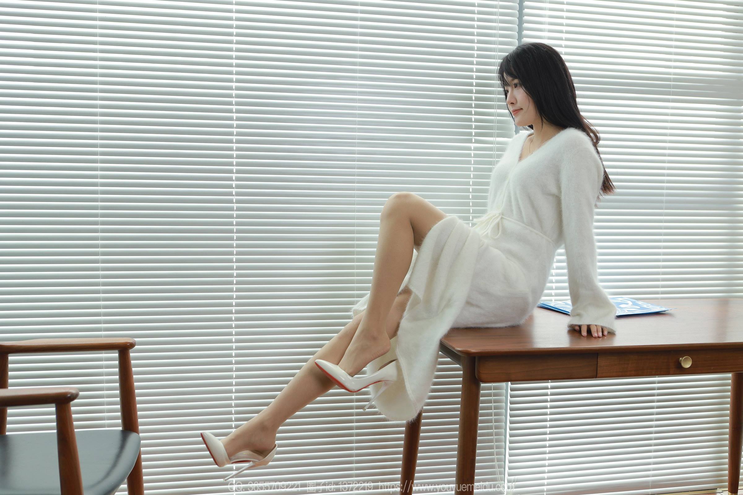 图片[69]-[IESS异思趣向] 2023.11.27 丝享家1596：婉萍《白月光（上）》[72P] – 速更版-美库