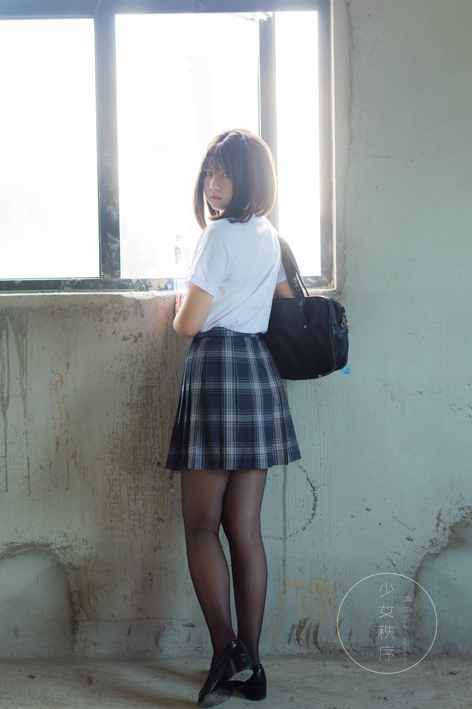 图片[17]-少女秩序 GR04L 黑丝JK [50P] – 速更版-美库