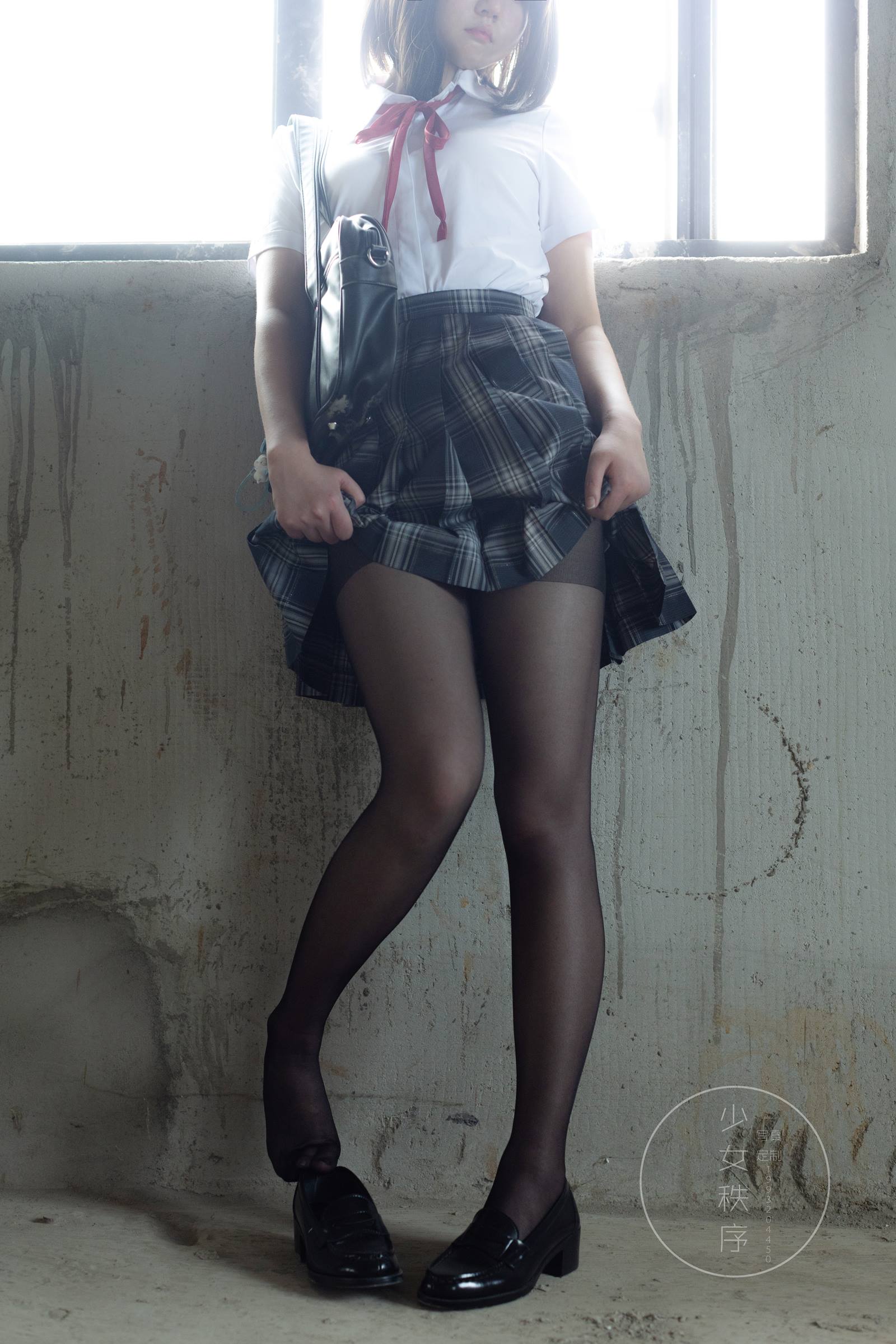 图片[26]-少女秩序 GR04L 黑丝JK [50P] – 速更版-美库