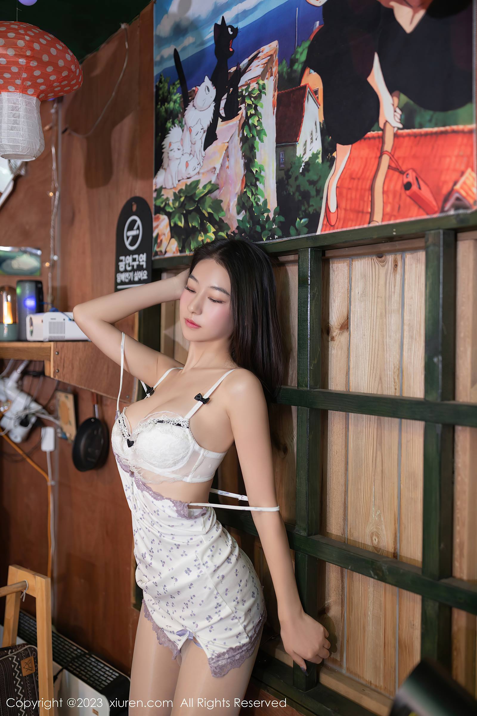 图片[31]-[Xiuren秀人网]2023.11.21 NO.7694 熊小诺 小酒馆相约 [34+1P] – 速更版-美库