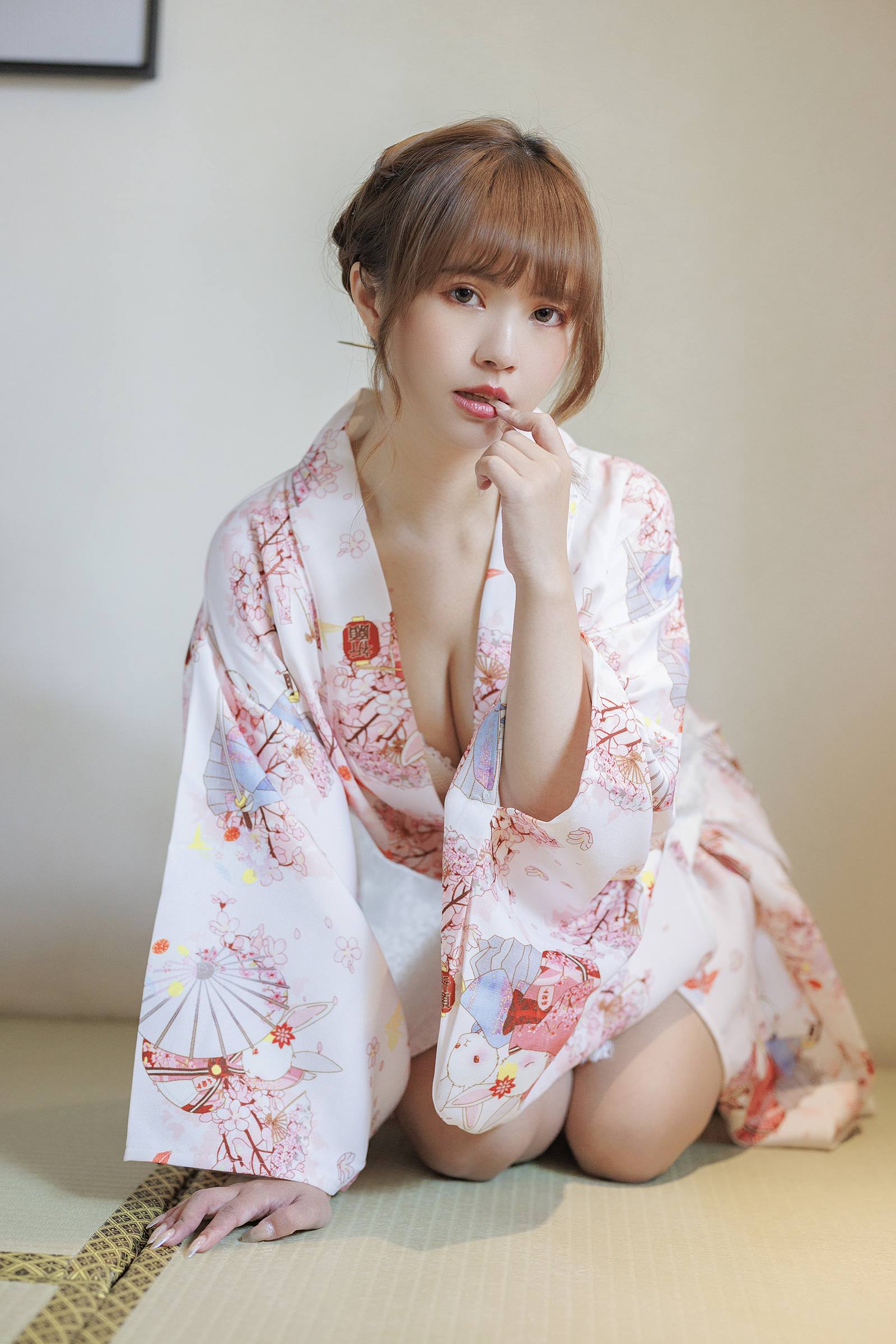 图片[31]-张思允 – 樱花少女[37P] – 速更版-美库