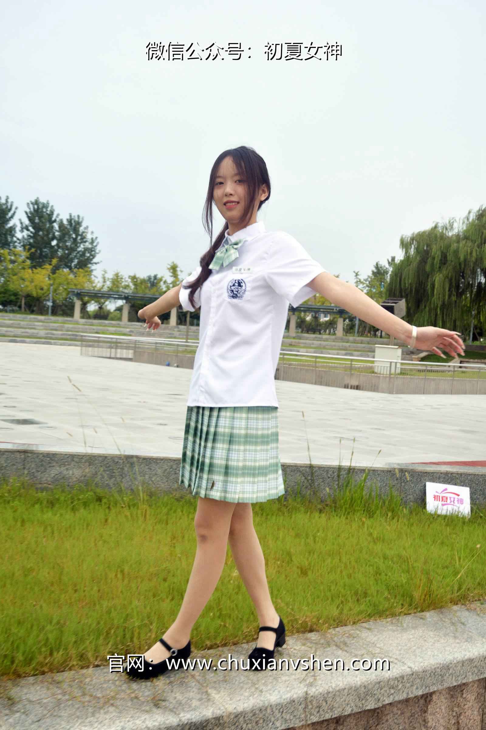 图片[12]-初夏女神 NO.074 情情 绿色JK套[72P] – 速更版-美库