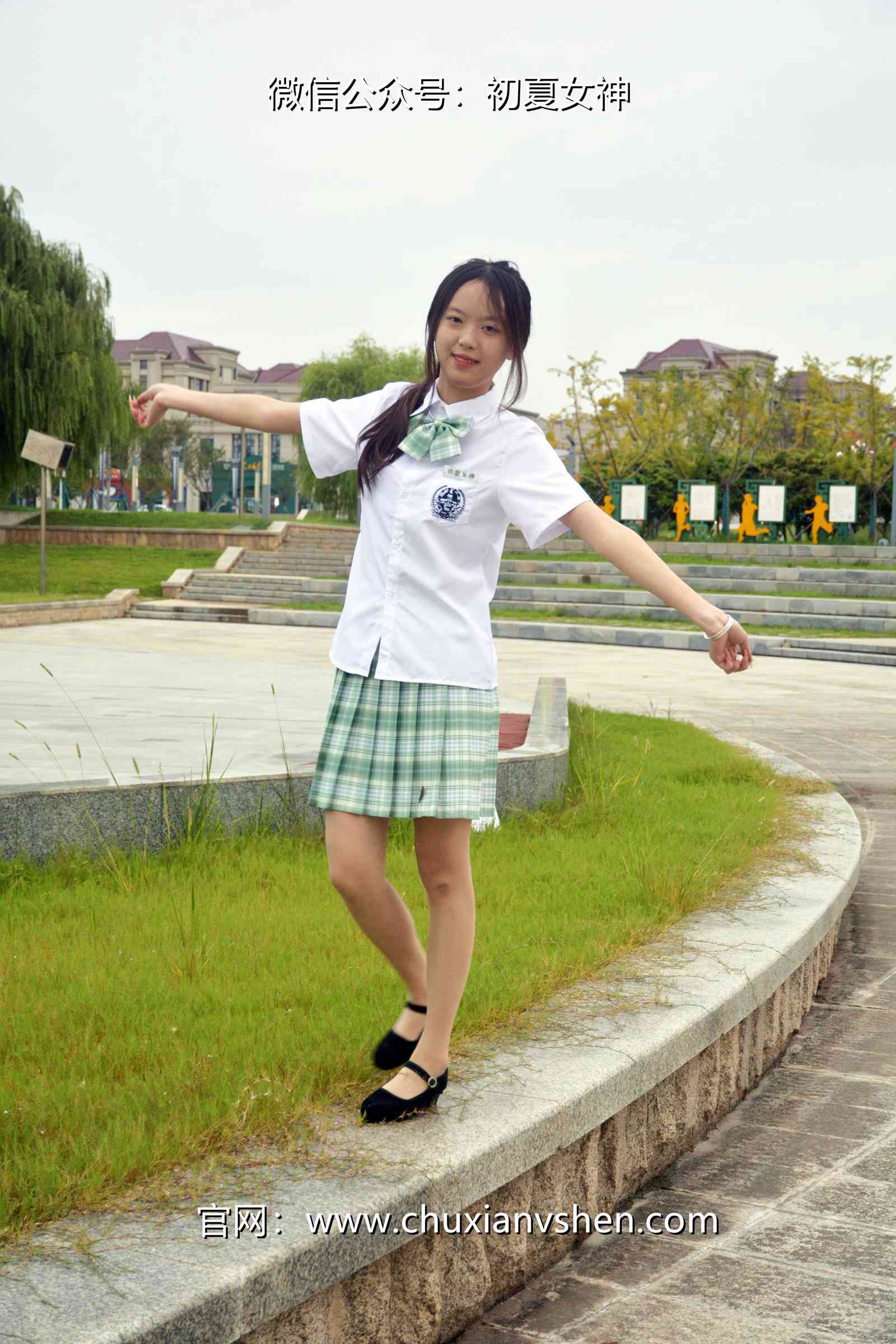 图片[13]-初夏女神 NO.074 情情 绿色JK套[72P] – 速更版-美库