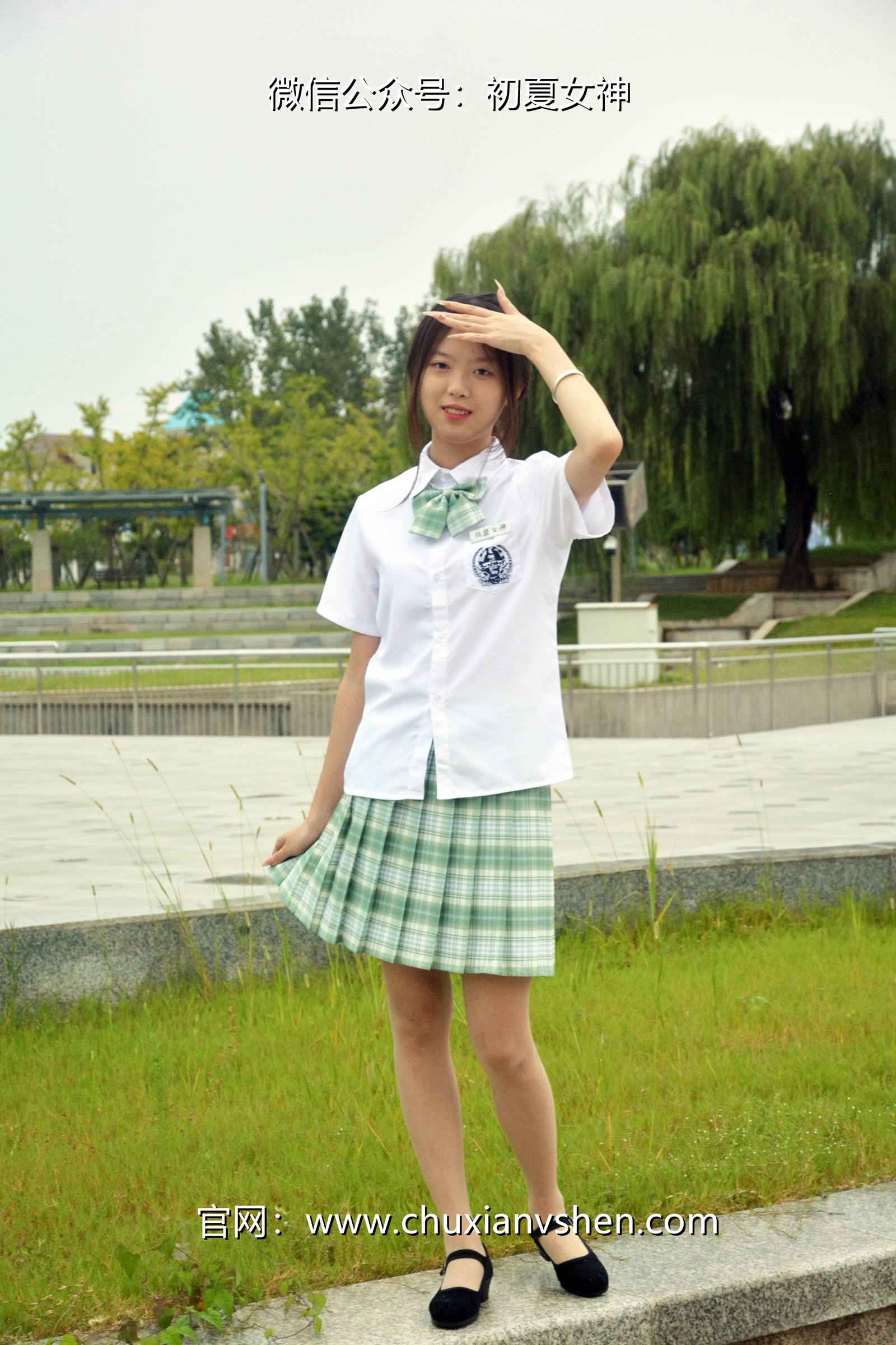 图片[19]-初夏女神 NO.074 情情 绿色JK套[72P] – 速更版-美库