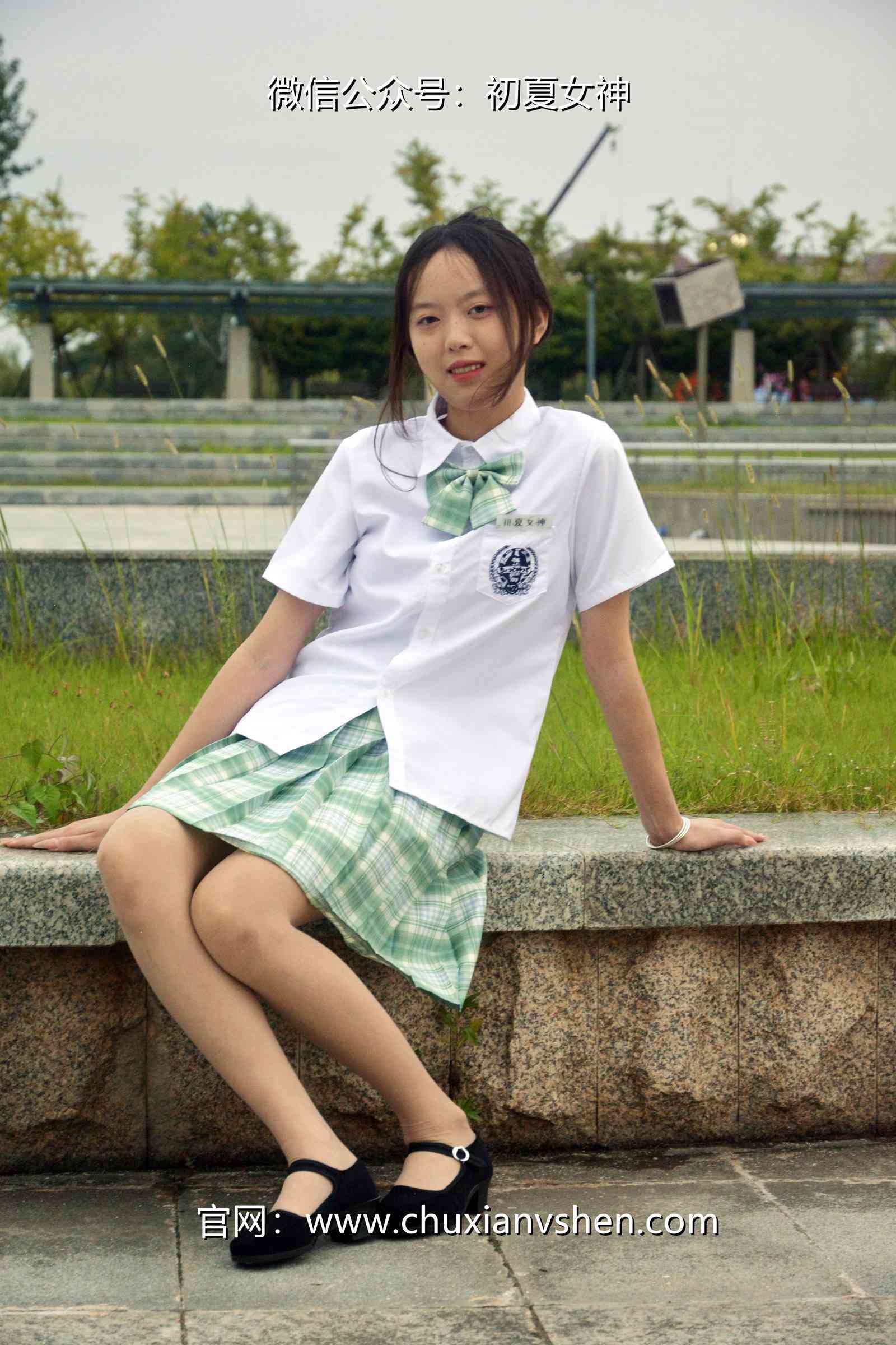 图片[26]-初夏女神 NO.074 情情 绿色JK套[72P] – 速更版-美库