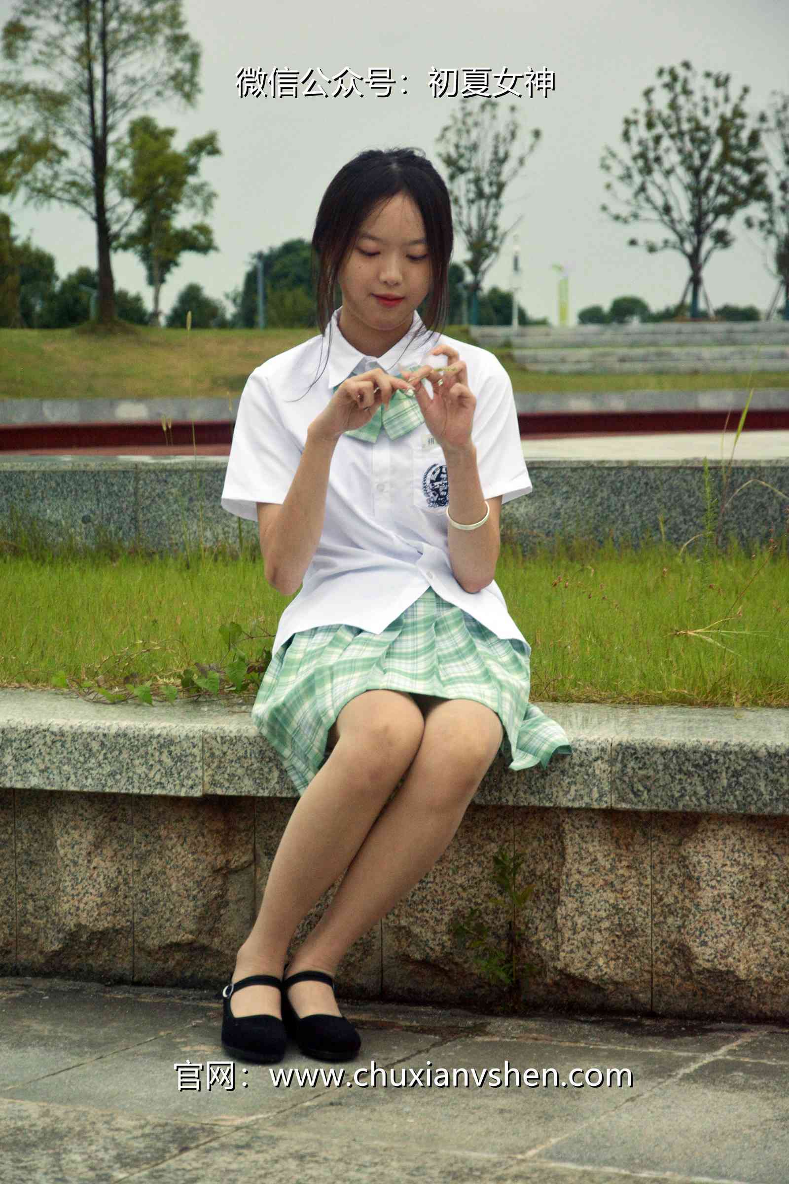 图片[33]-初夏女神 NO.074 情情 绿色JK套[72P] – 速更版-美库